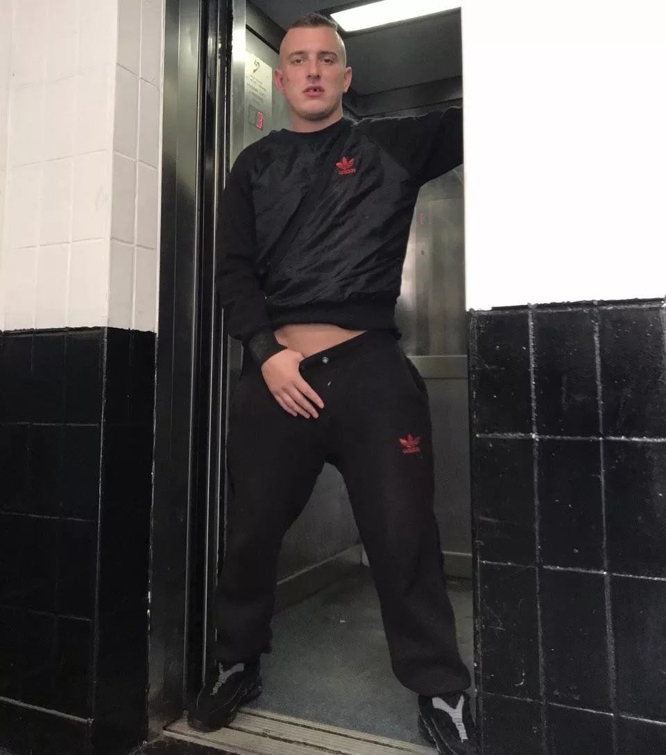 “Hot Scally lad waiting .....” posted by neilfromsydney2003