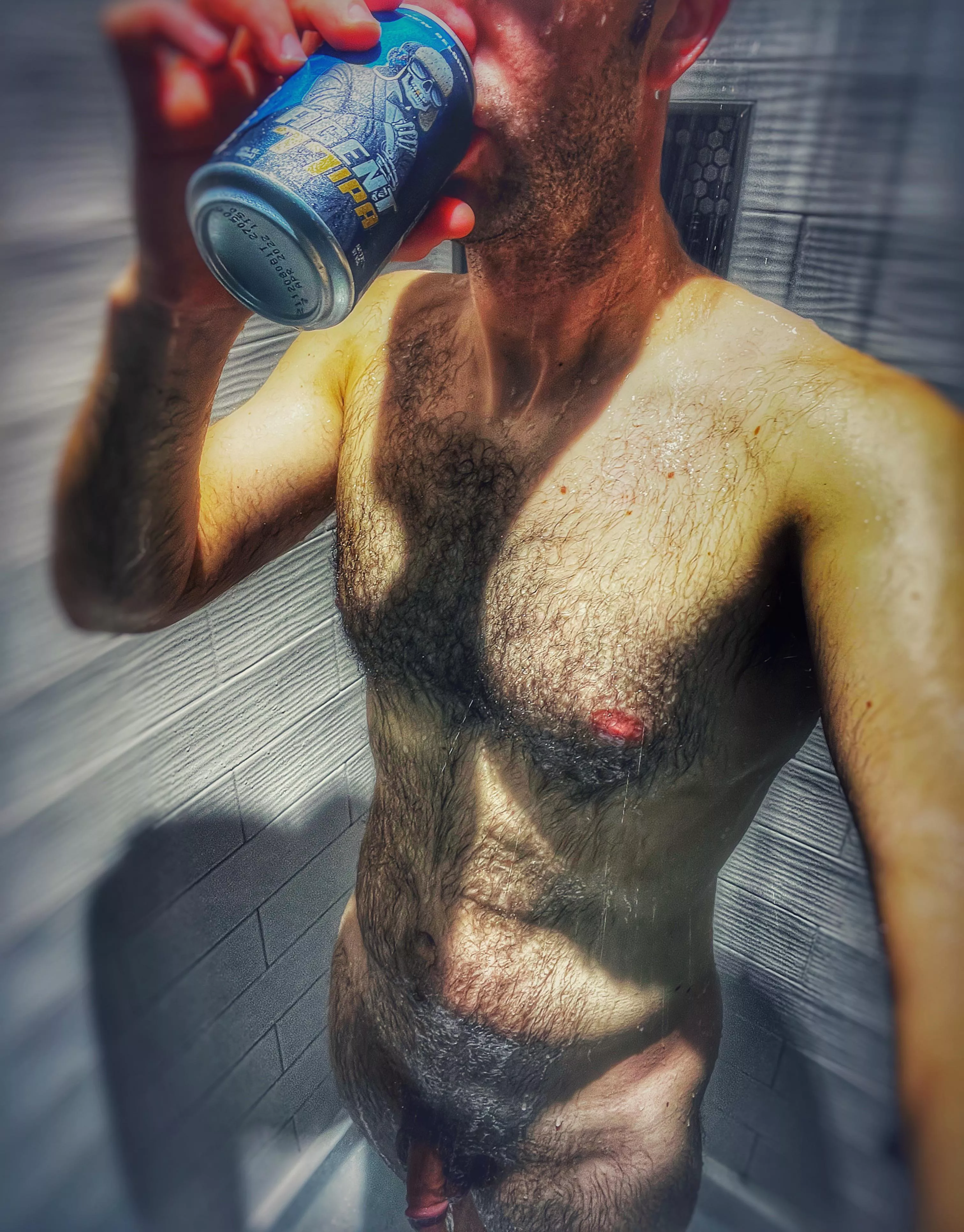 Hot shower and a cold IPA 🍺 posted by sexualy-deprived-dad