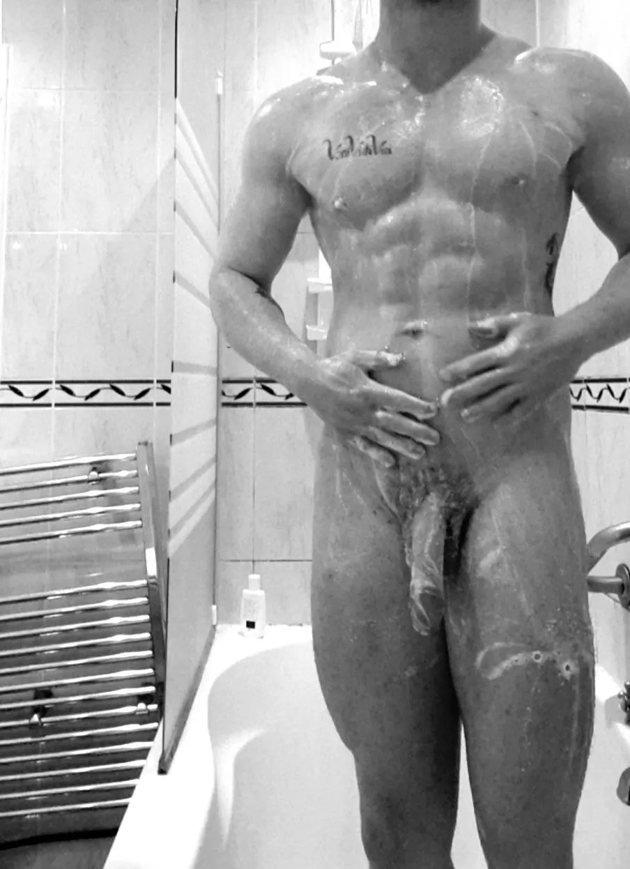 Hot showers are always the best after a workout (m) posted by glen2469