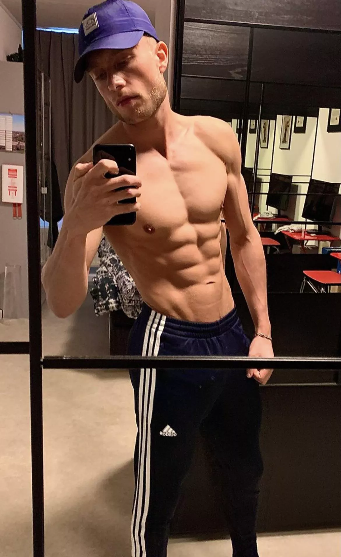 How about these abs tho posted by Alialireddit