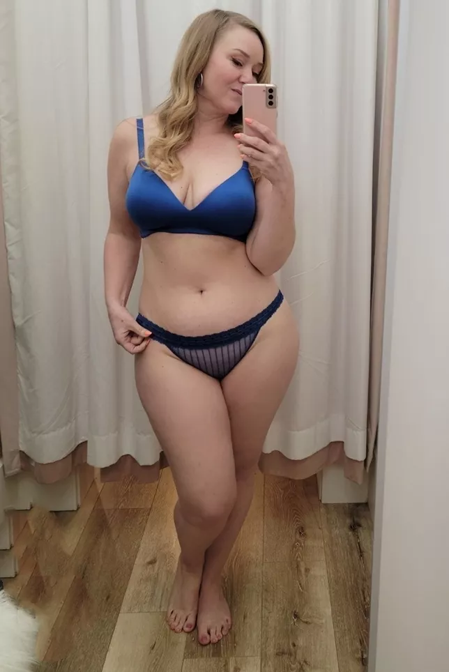 How are my curves looking for almost 50? [F48] posted by Crystal_Sunshine_