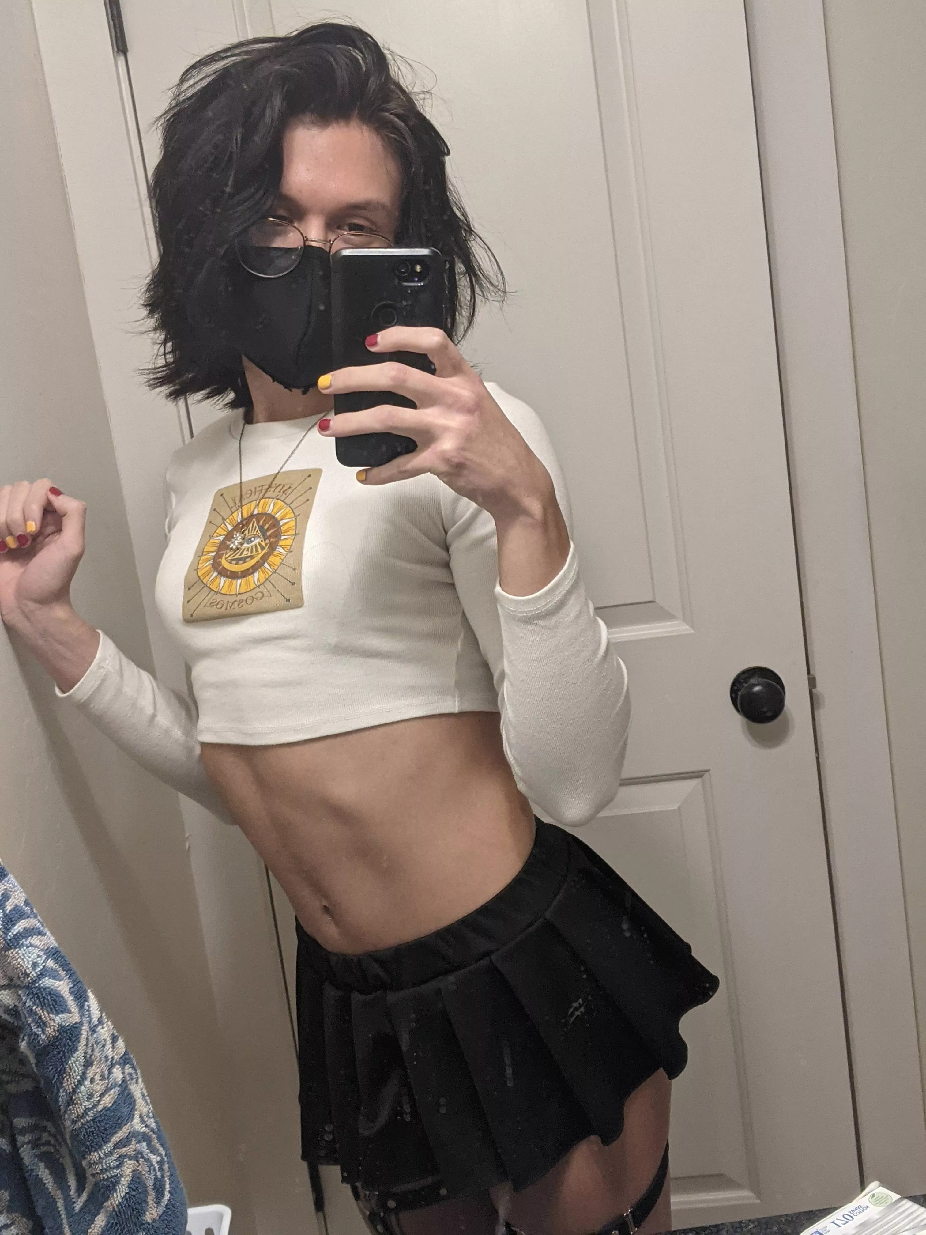 How cute do I look for femboy Friday? posted by JazzzBerrry