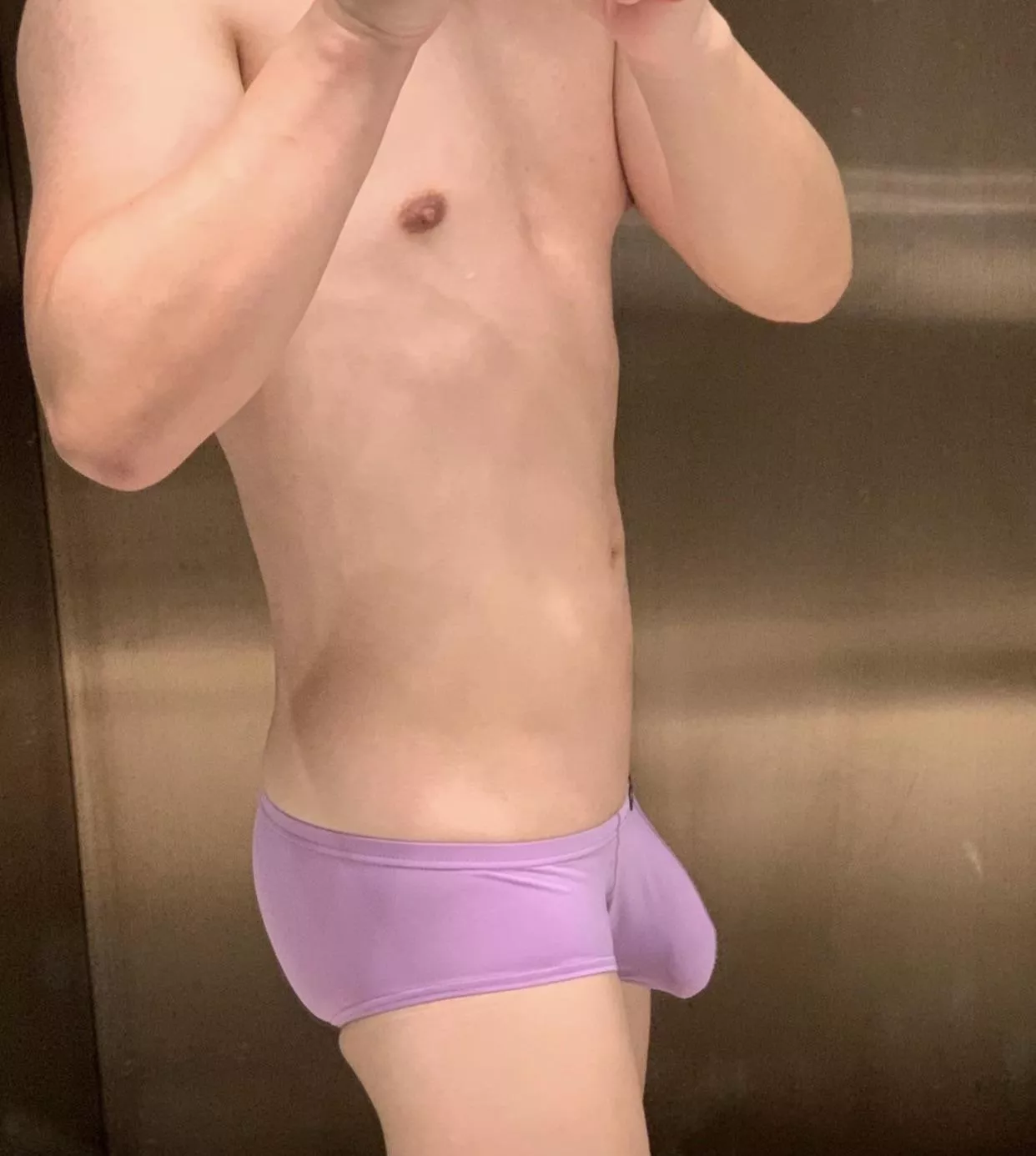 How’s my bulge posted by ClockChock