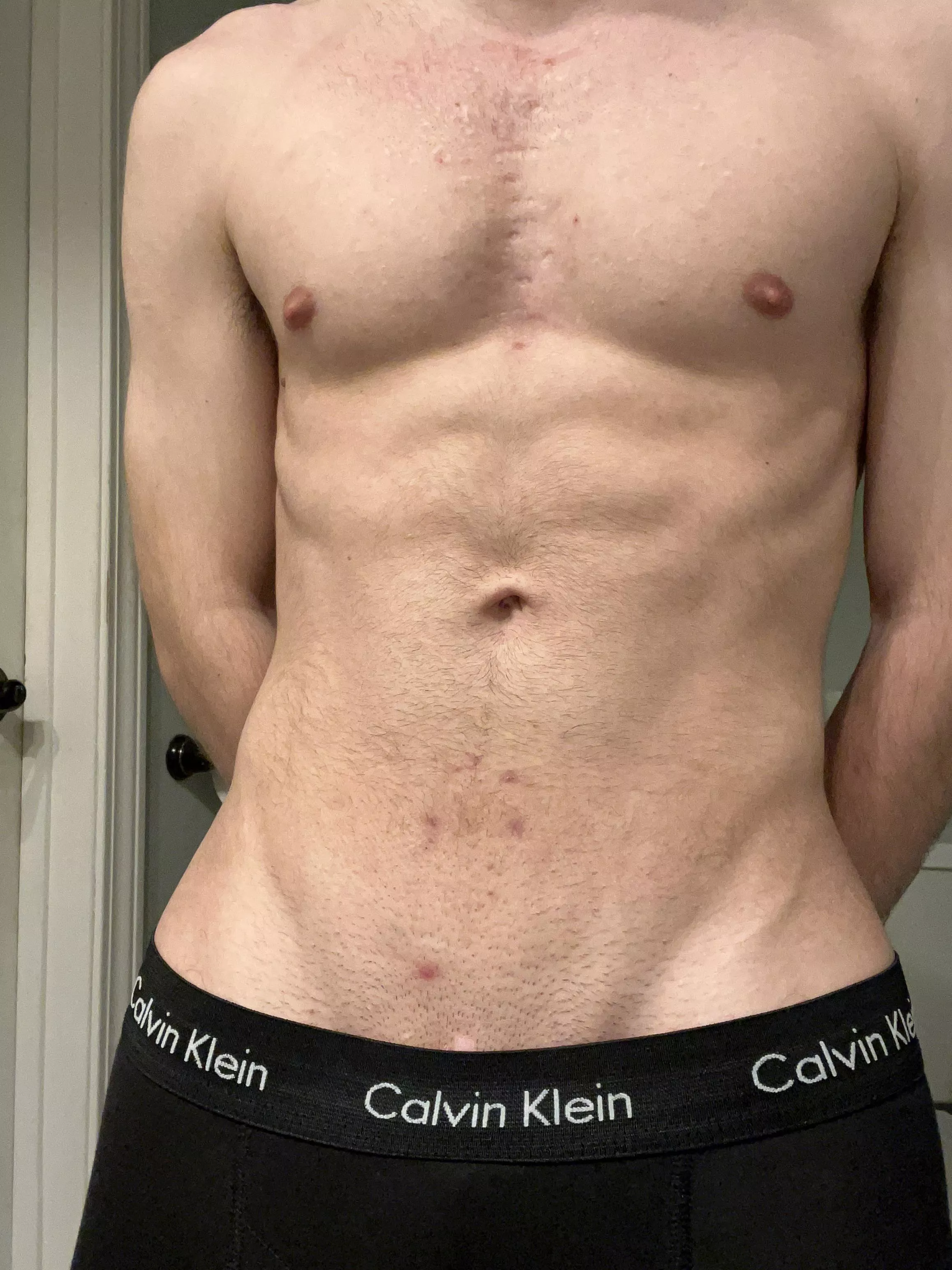 How’s my v looking? posted by Fitboy2000_