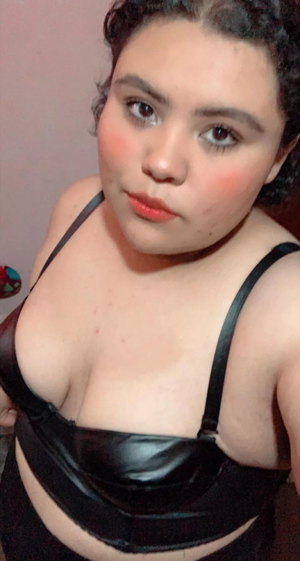 🔥I am a fat and sexy girl who wants to make you 😊 , subscribe to my OF for $5 and send me a message, tell me what you want.😘 posted by EnnaStrange