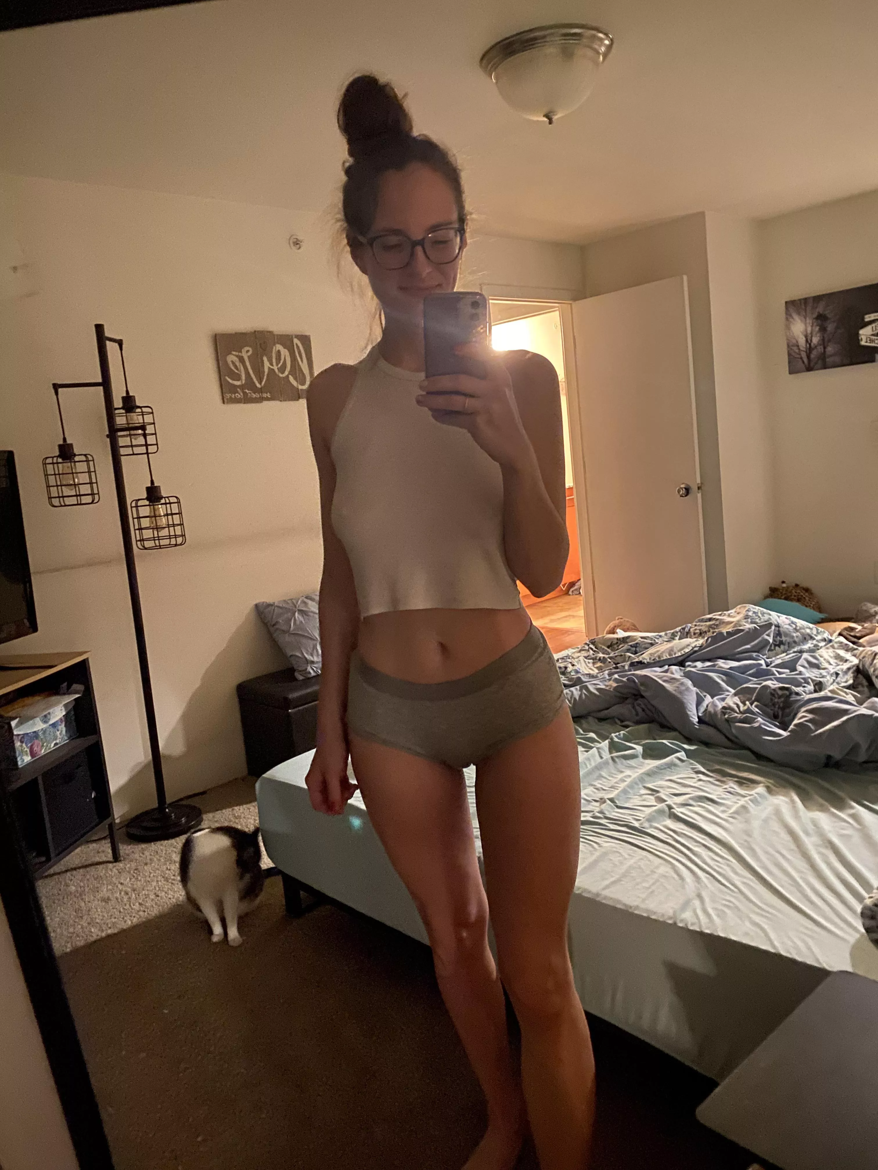 I am a girl and I do infact have glasses on, would you look at that!! posted by Peachesandcreampie13