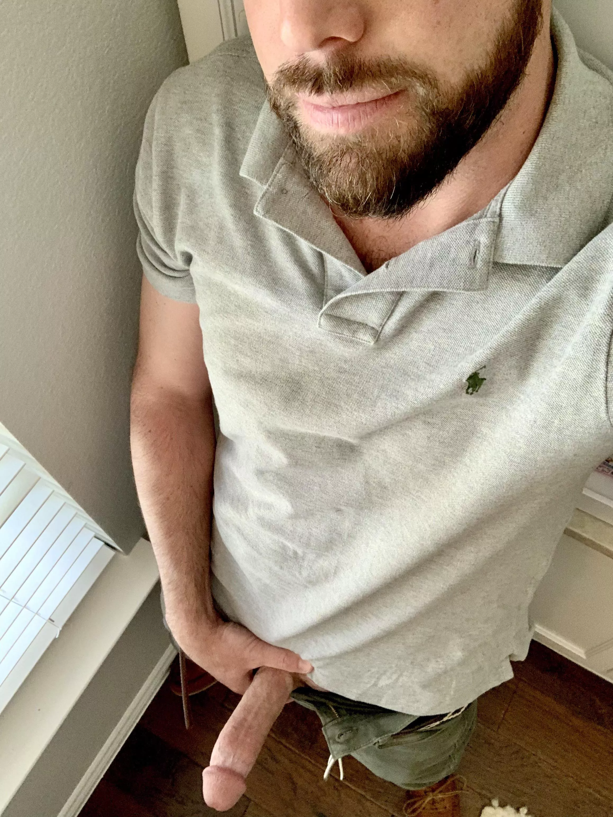 I came home for lunch… I think you should cum too. 😏 posted by BoredD4D