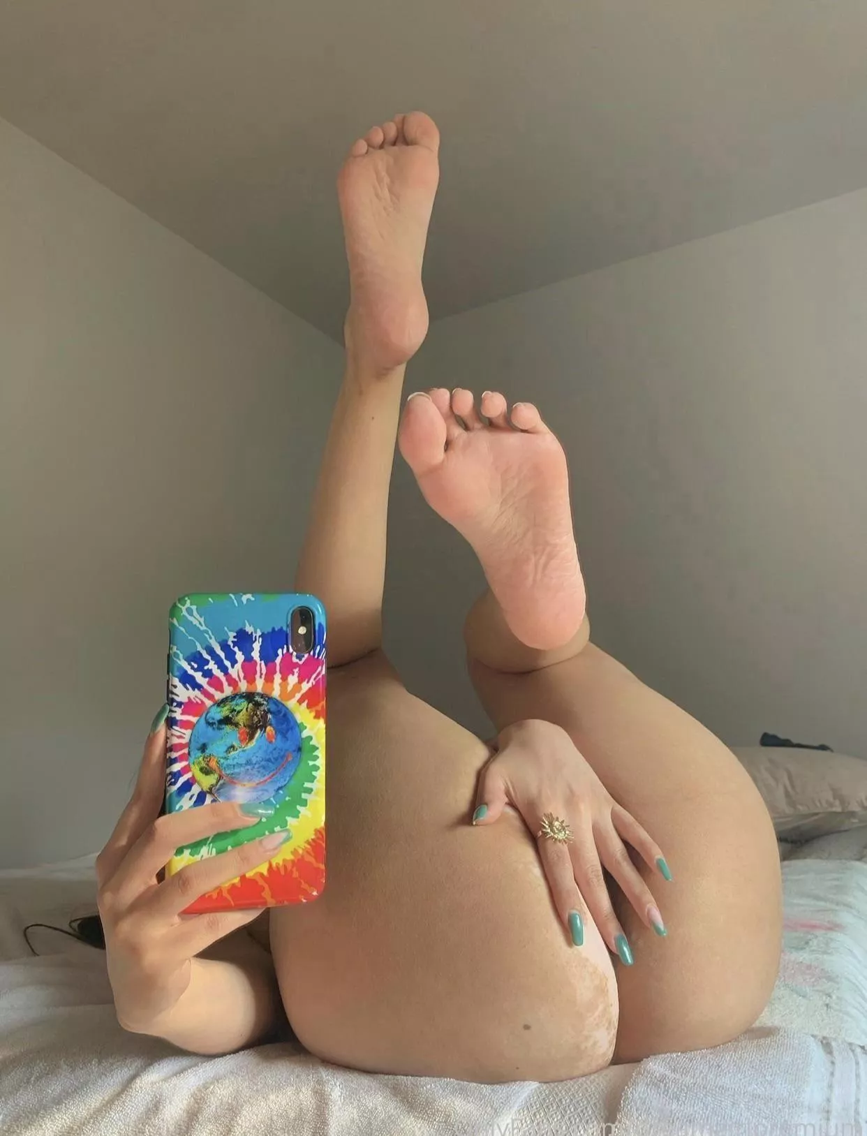 I dare you to fuck me raw😈 posted by GabiRose_