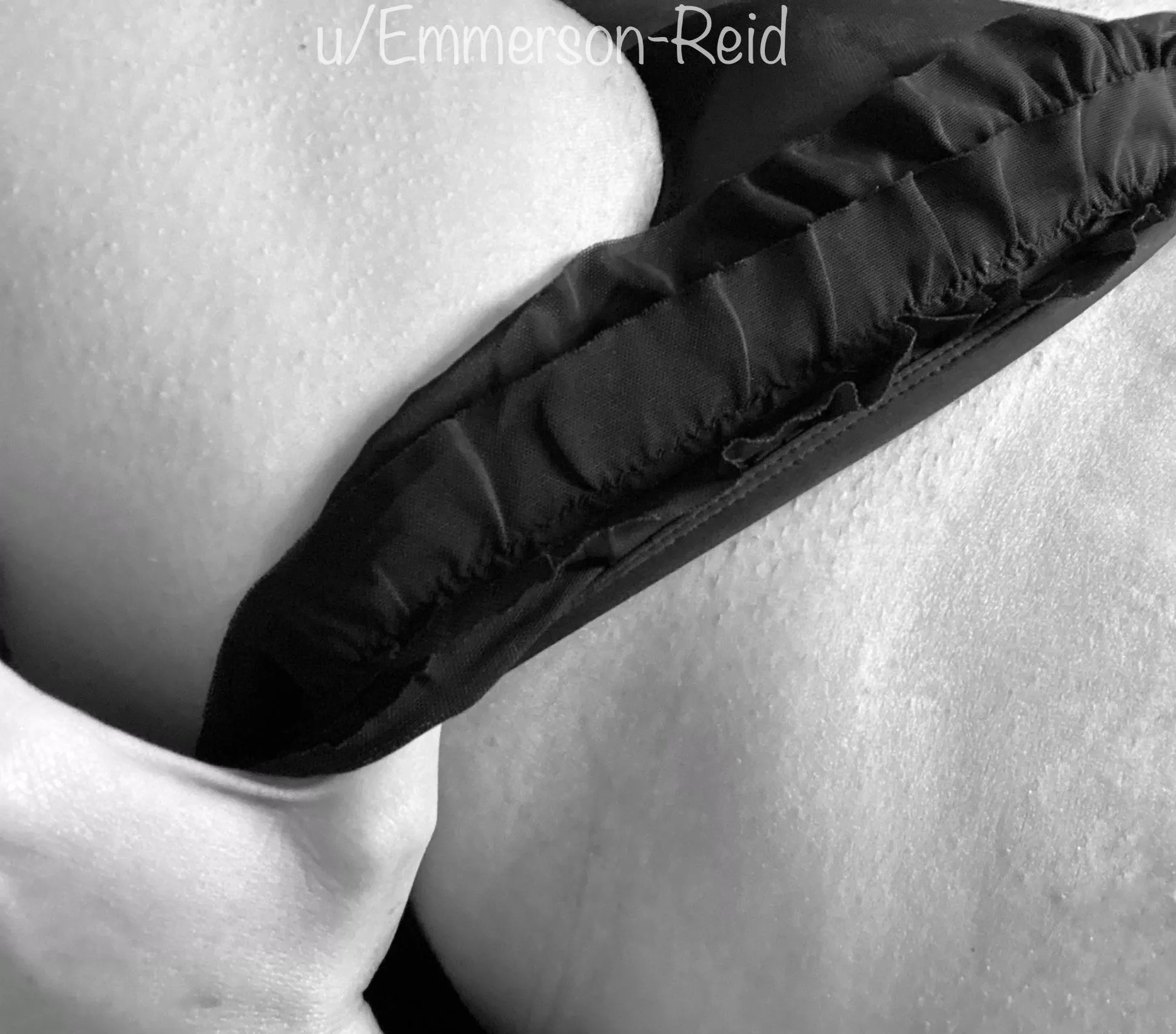 I did a wee random photoshop for my erotically artistic art OF. Come see the rest! I have a few free day passes left. Xo, Em posted by Emmerson-Reid