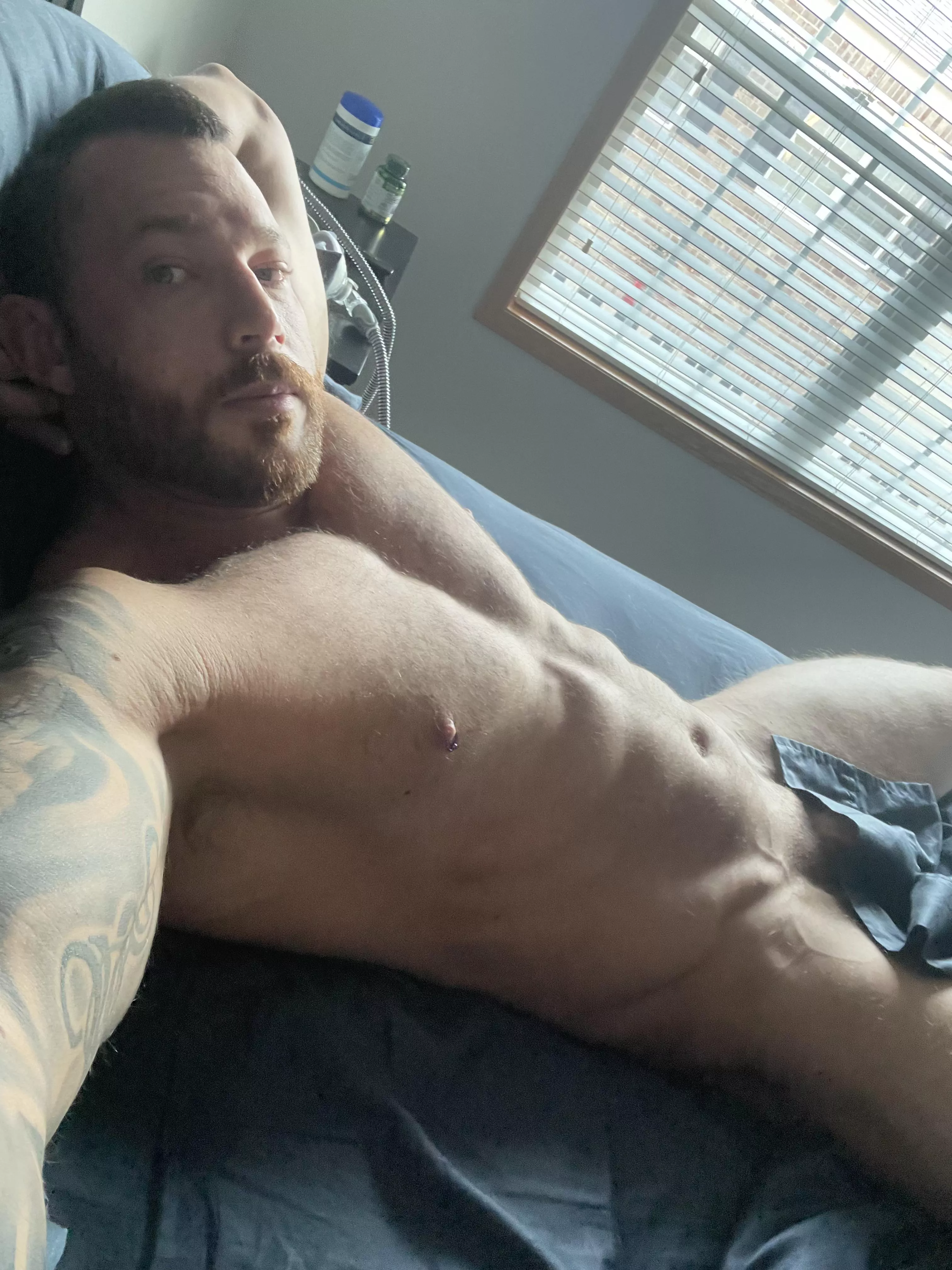 I don’t want to get out of bed 😩 cum join me? posted by ClydeXXXL