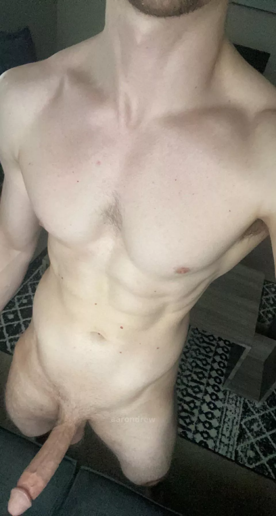 I get soo horny seeing all these big, mouth watering cocks 🤤 I hope you like mine! posted by aarondrew1