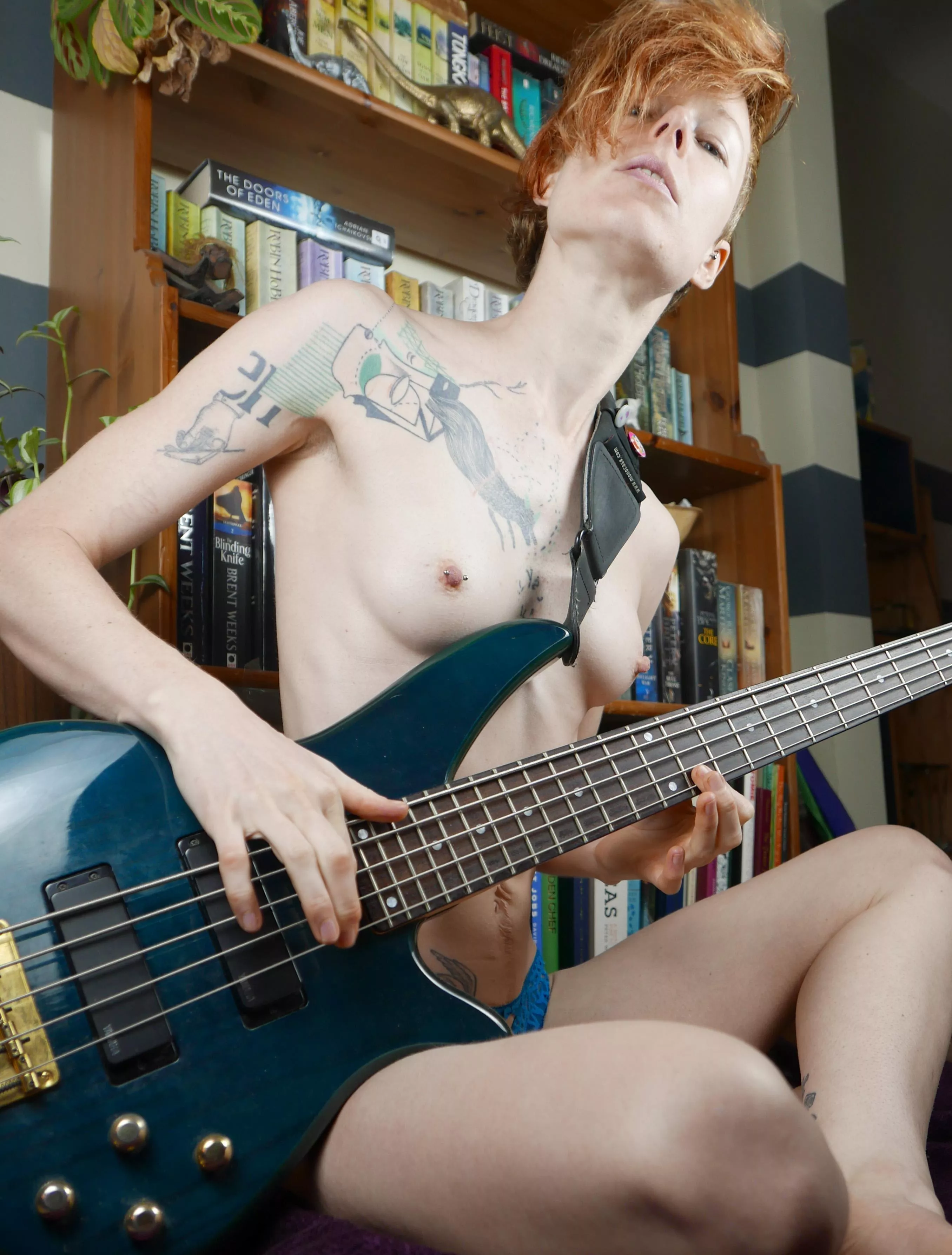 I hope you're not too intimidated by a 6' tall bassist [f] posted by JuniperLunaRocks