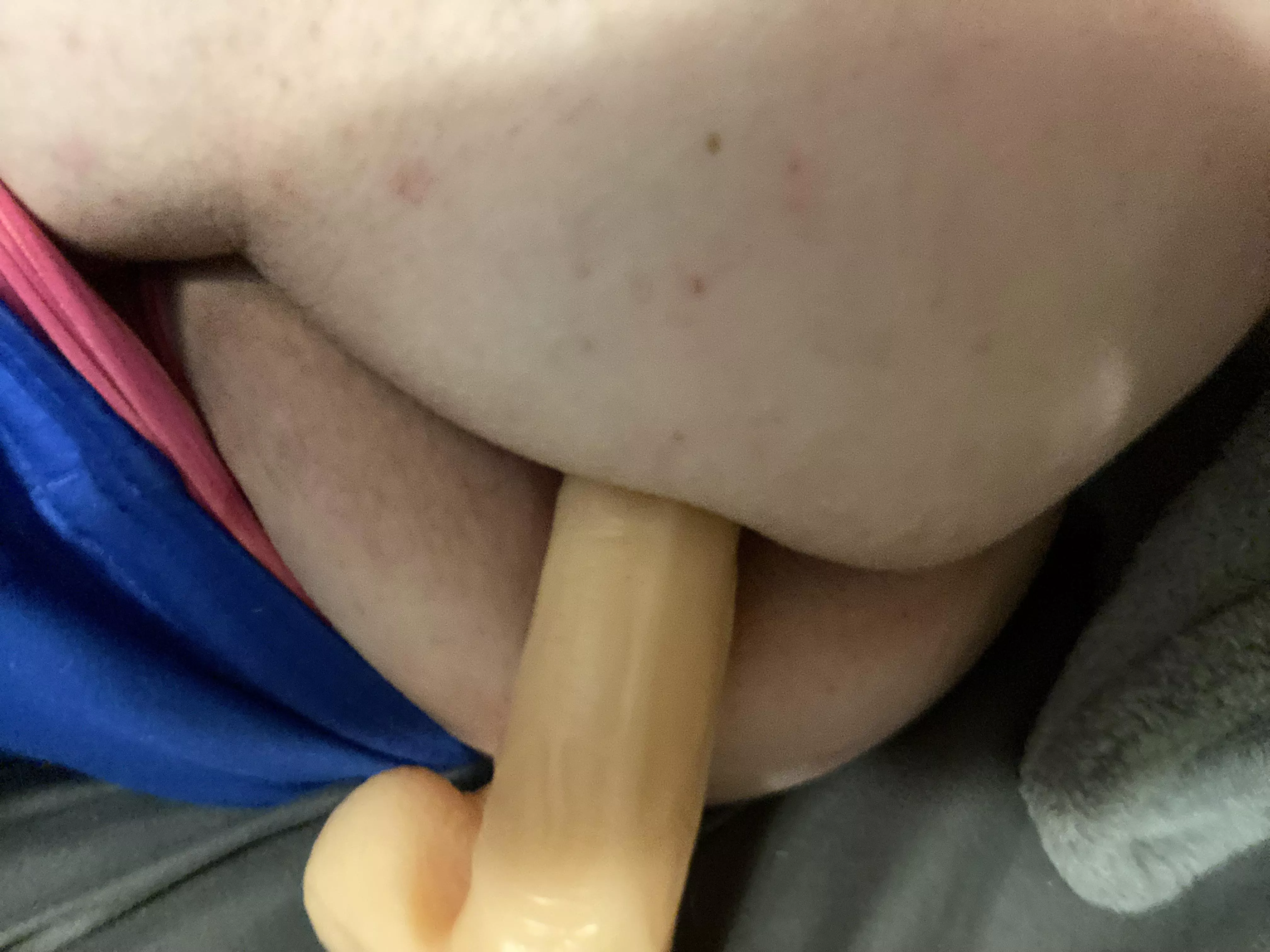 I love a dildo in my ass!! posted by SolaG1998