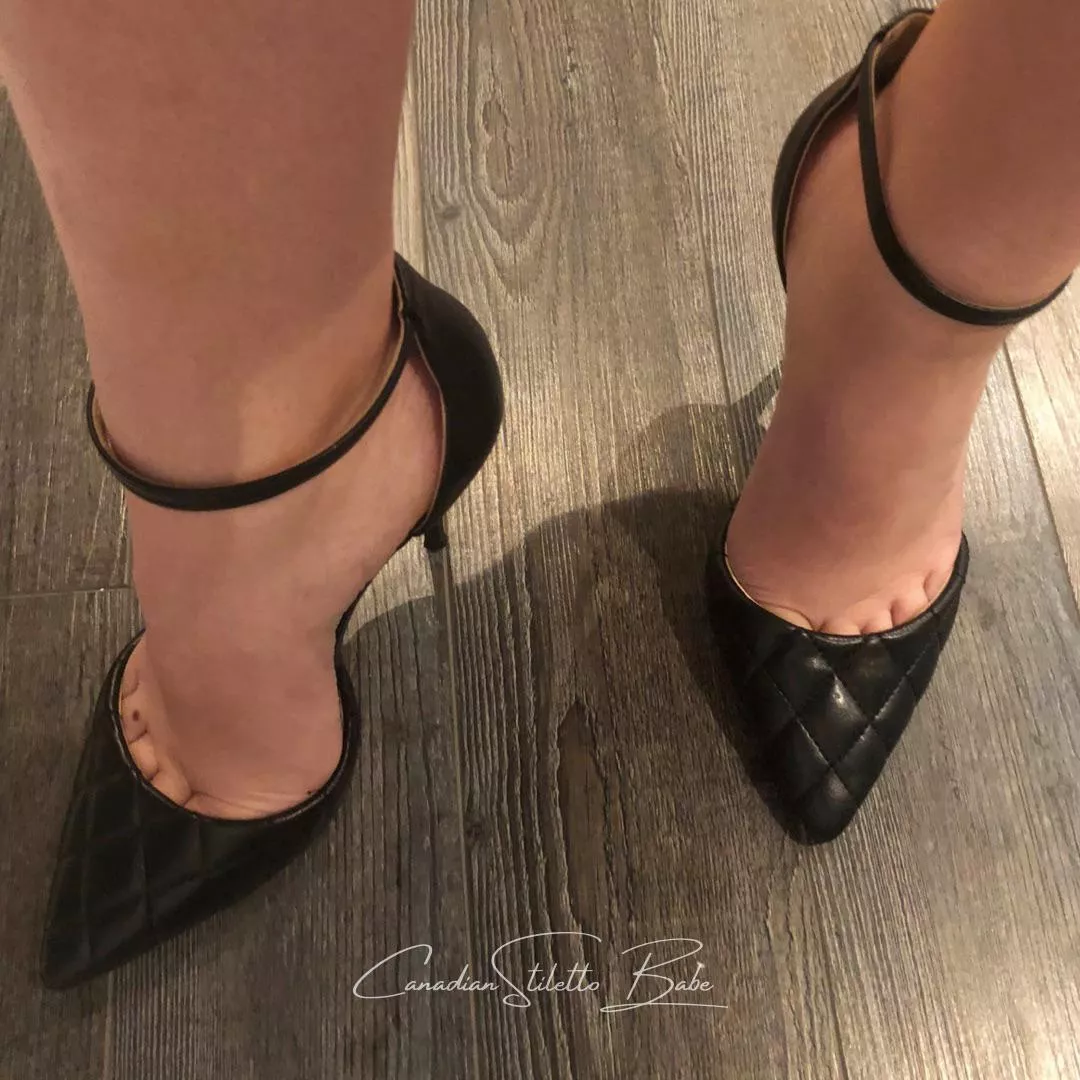 I love ankle straps deeply posted by kinkycurvyy