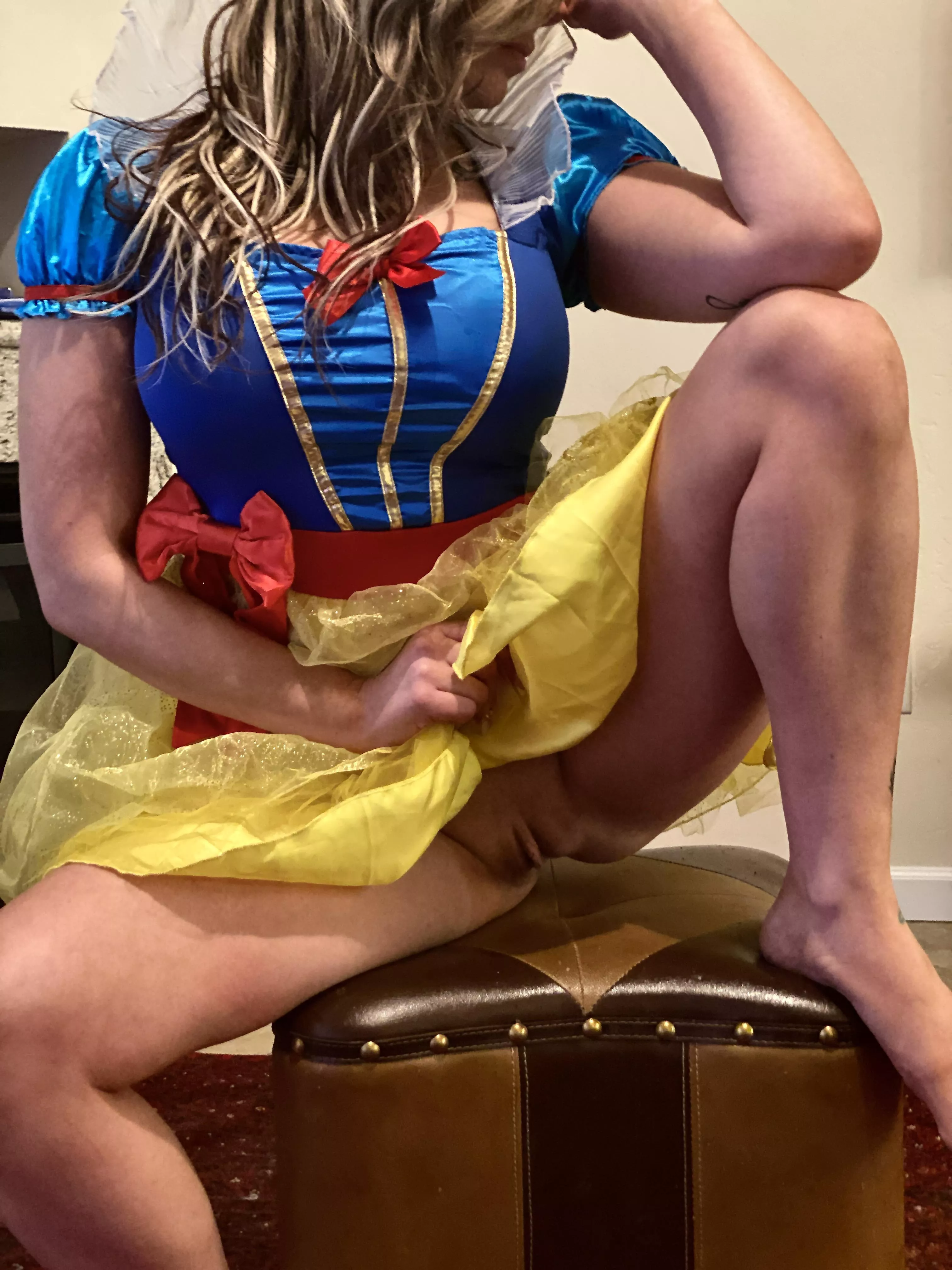 I love being fucked has snow white posted by hotwifechasa