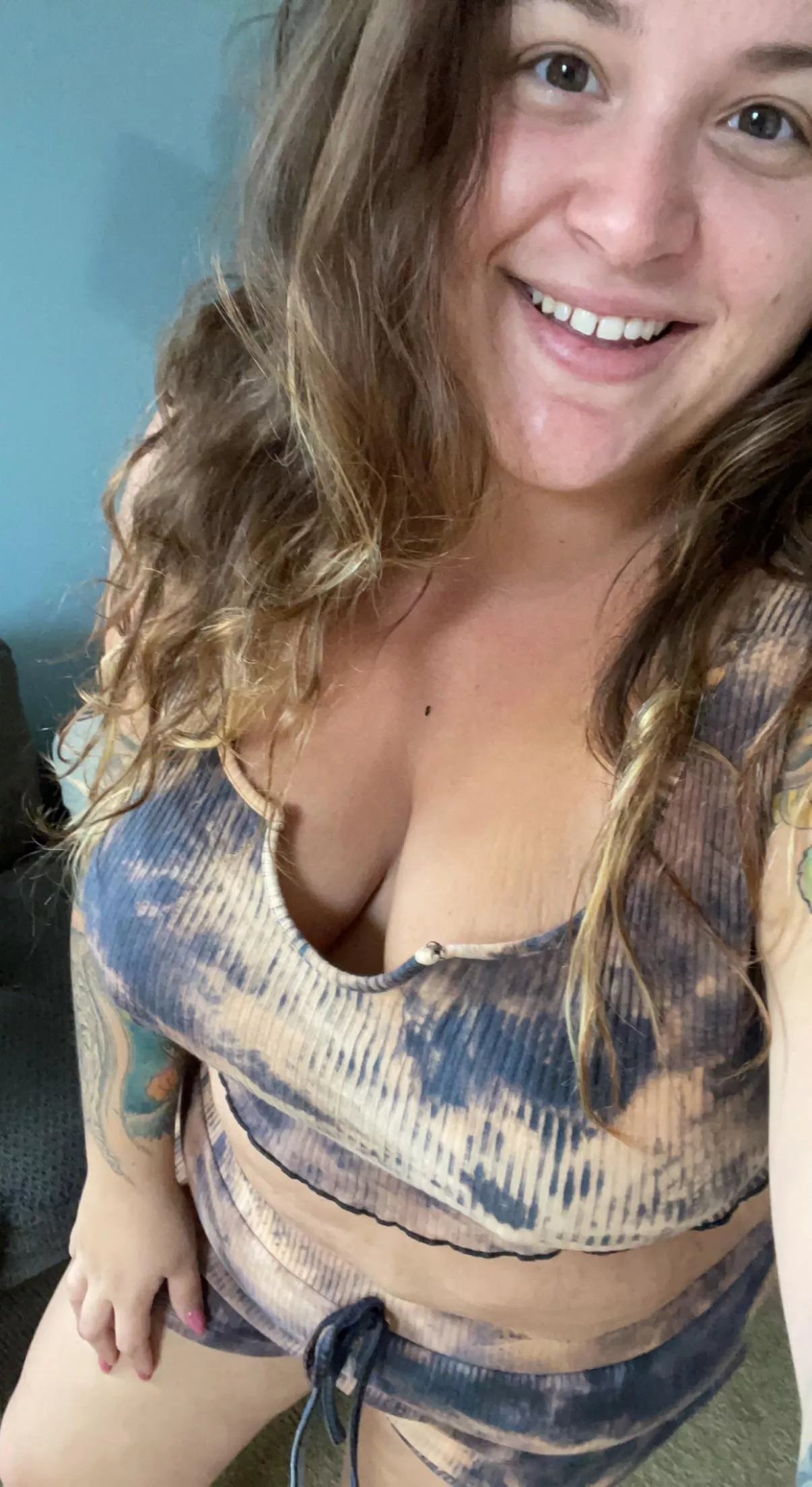 i love being naked posted by handful_heather420