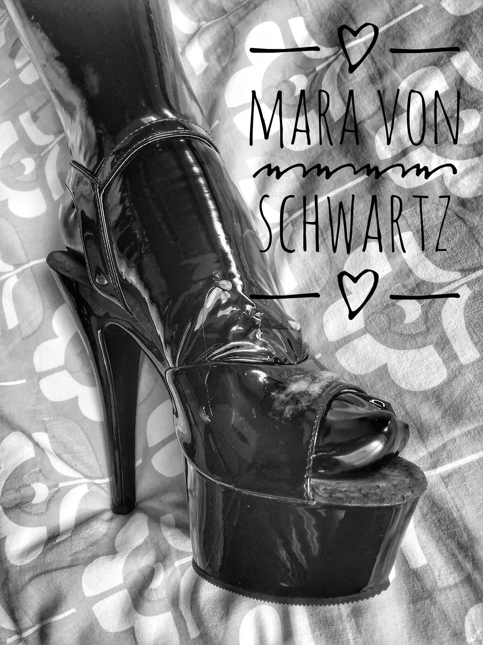 I love draining my lovers balls until he squirts his load all over my high heels and stockings. I love to be drenched in his cum ðŸ–¤ posted by maravonschwartz