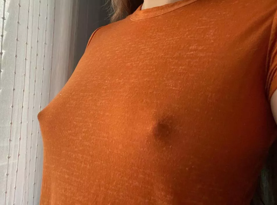 I love having my tiny tits teased through my top posted by wetbigirl