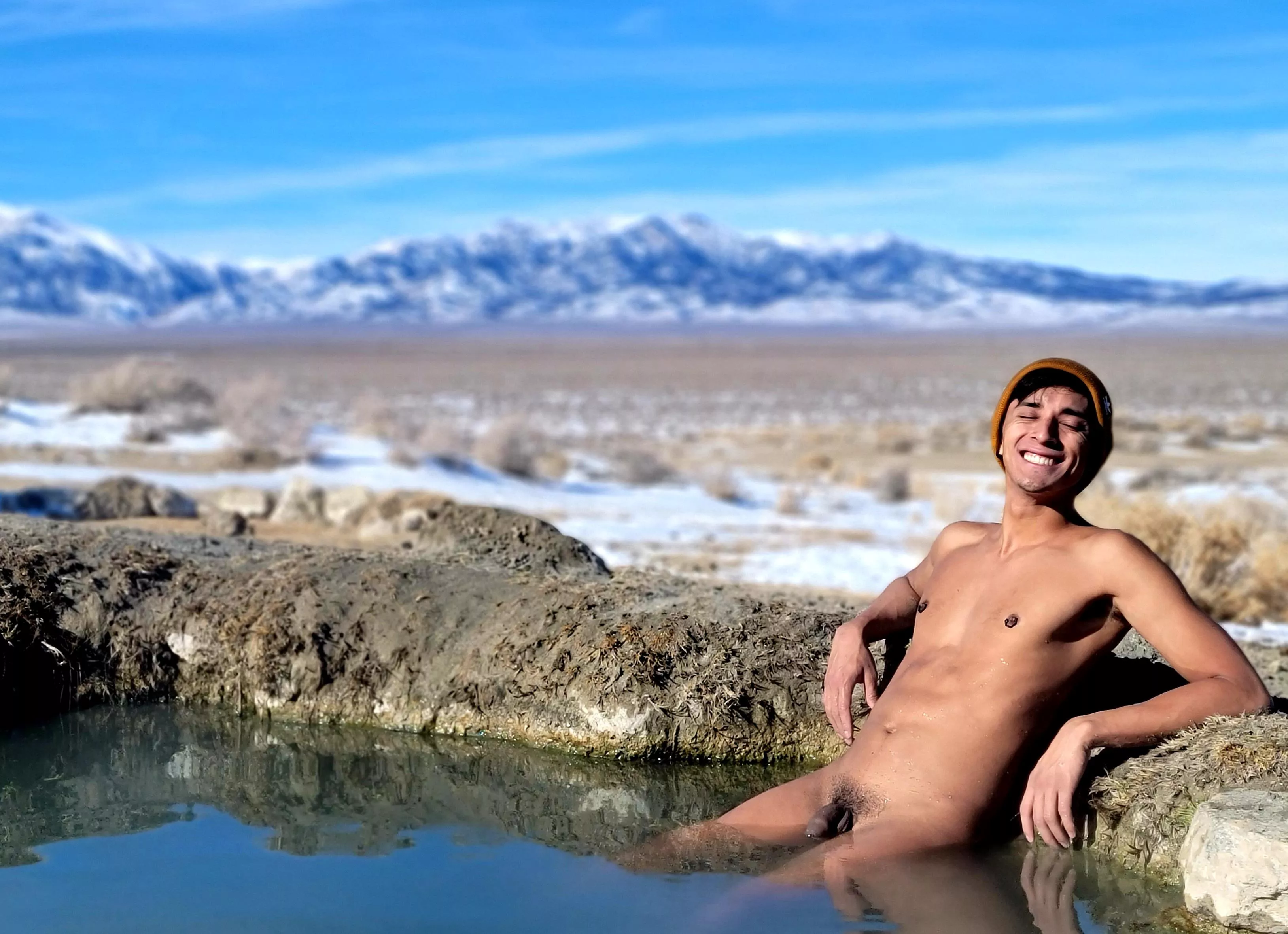 I love hot springs so much, even in subfreezing temps posted by cagar95