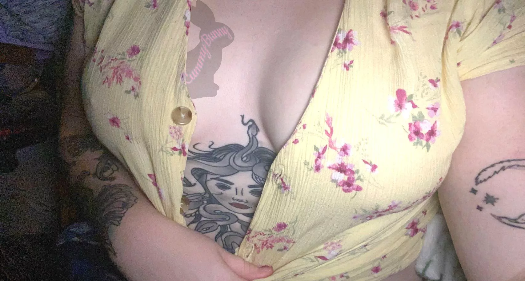 I love knowing guys look at me when I walk by and I’m not wearing a bra, if I catch you looking, I might let you play with them posted by LilCummyBunny