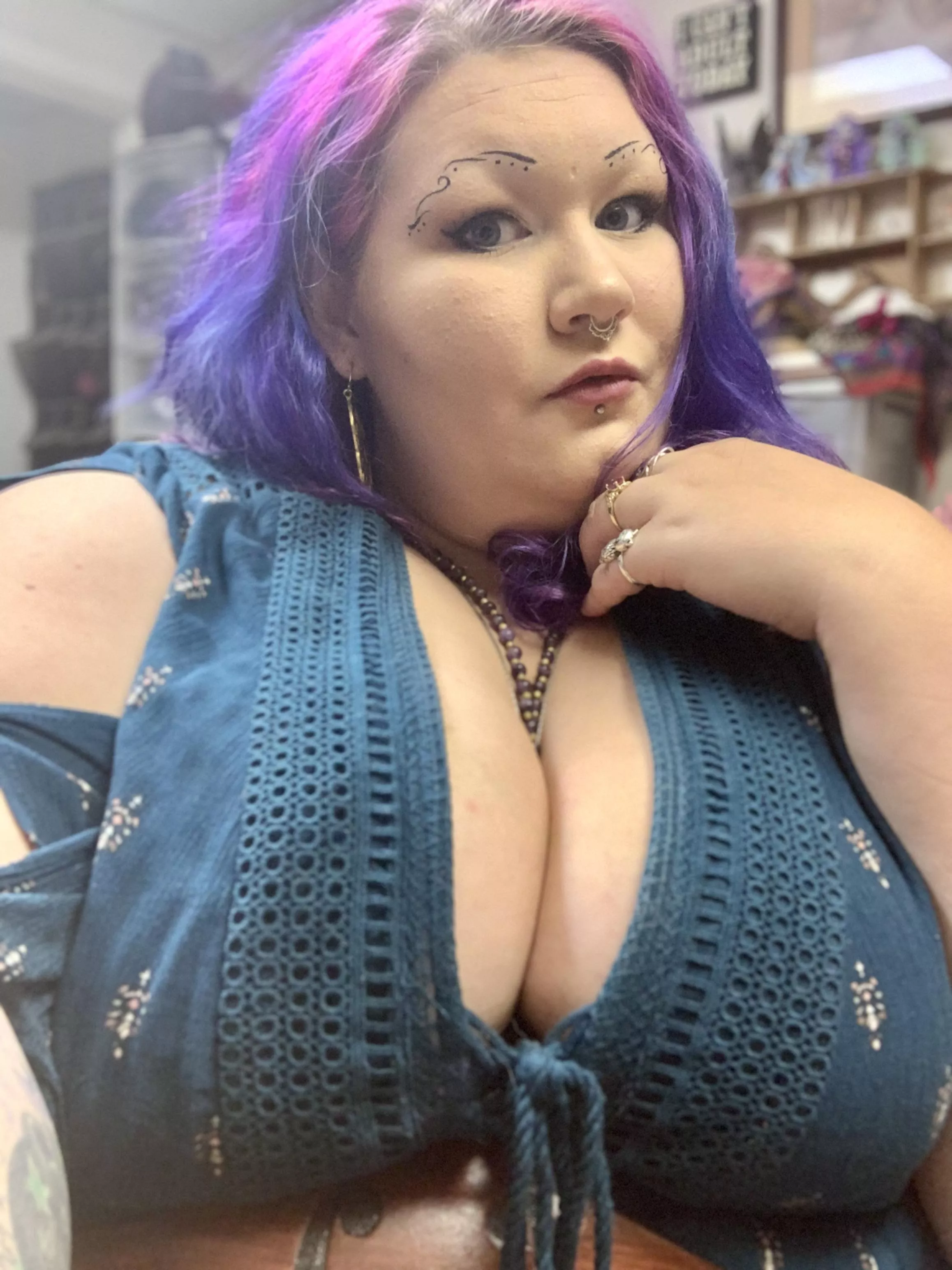 I love my cleavage in this dress posted by ScapeSlut