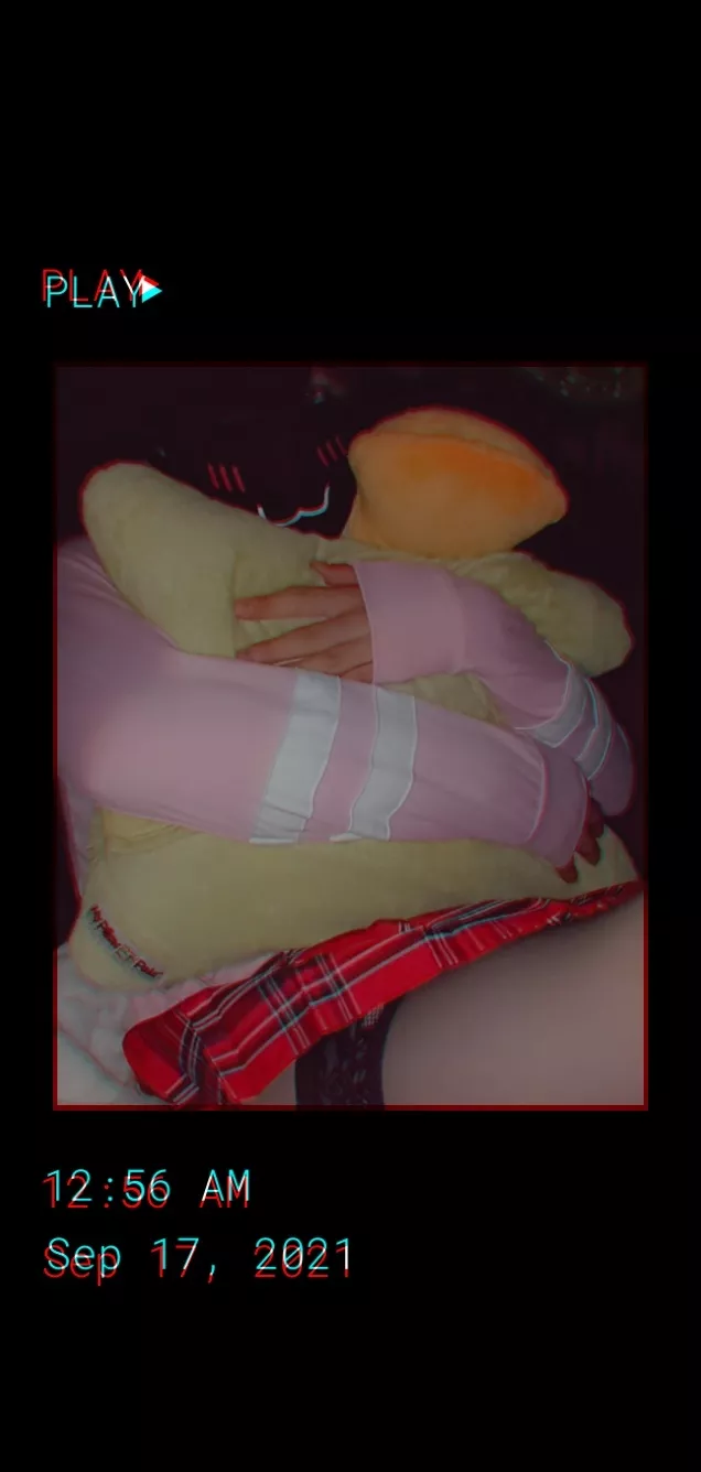 I love my ducky🥺💖 posted by Femboy_Izzy