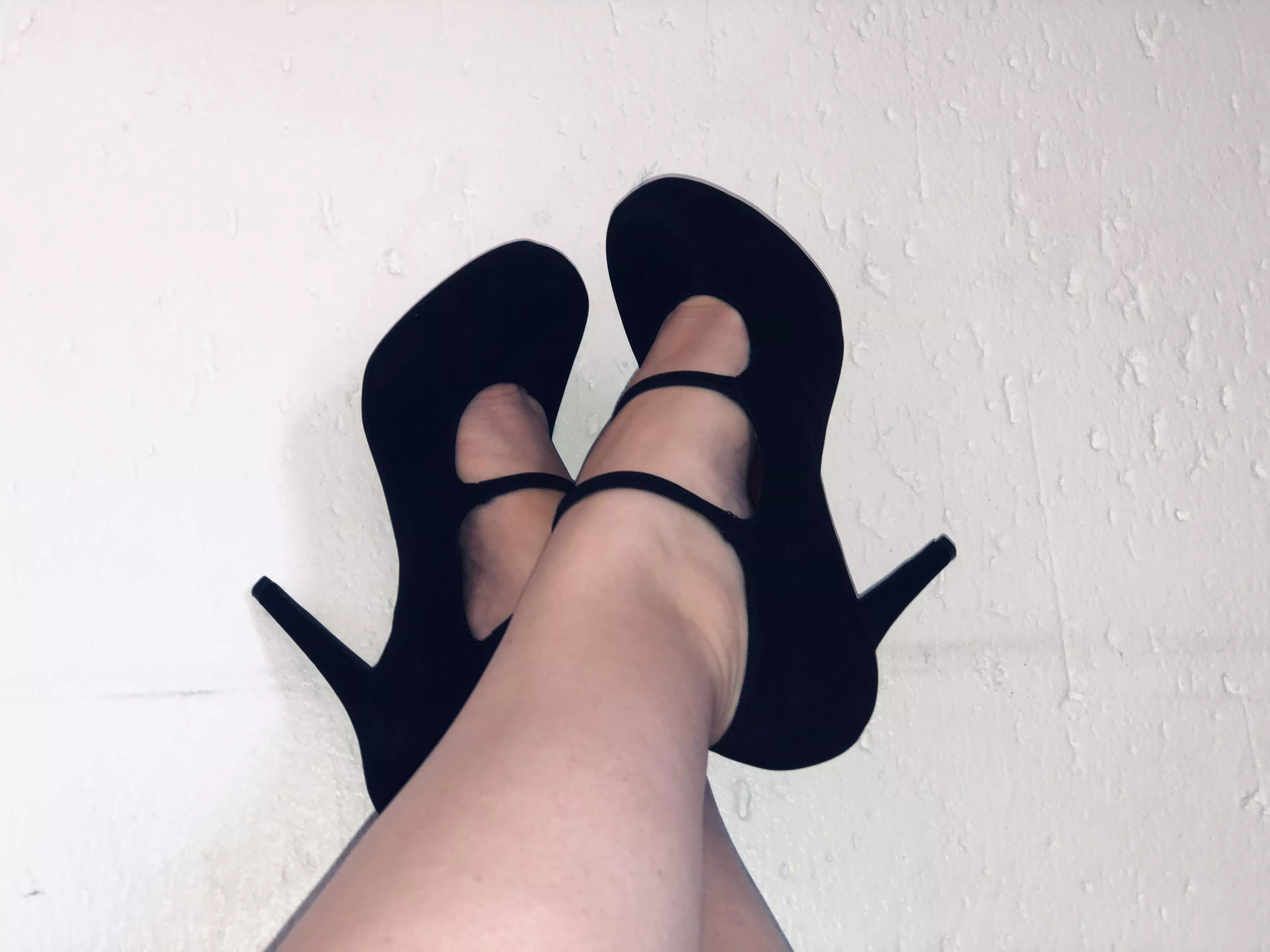 I love my new heels 😍 posted by May_foxx