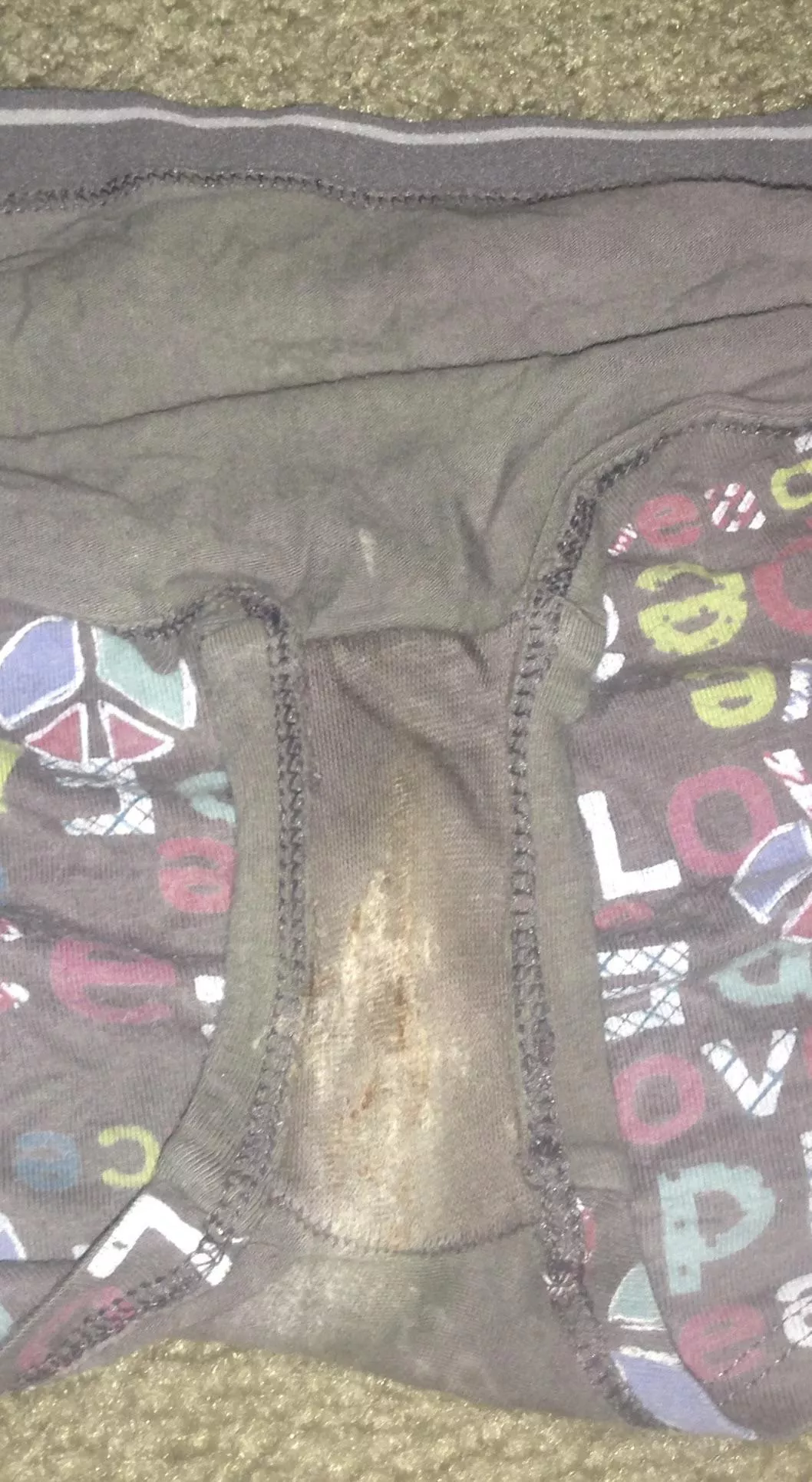 I love my step daughter’s dirty panties. posted by Fillherupwithcum_46