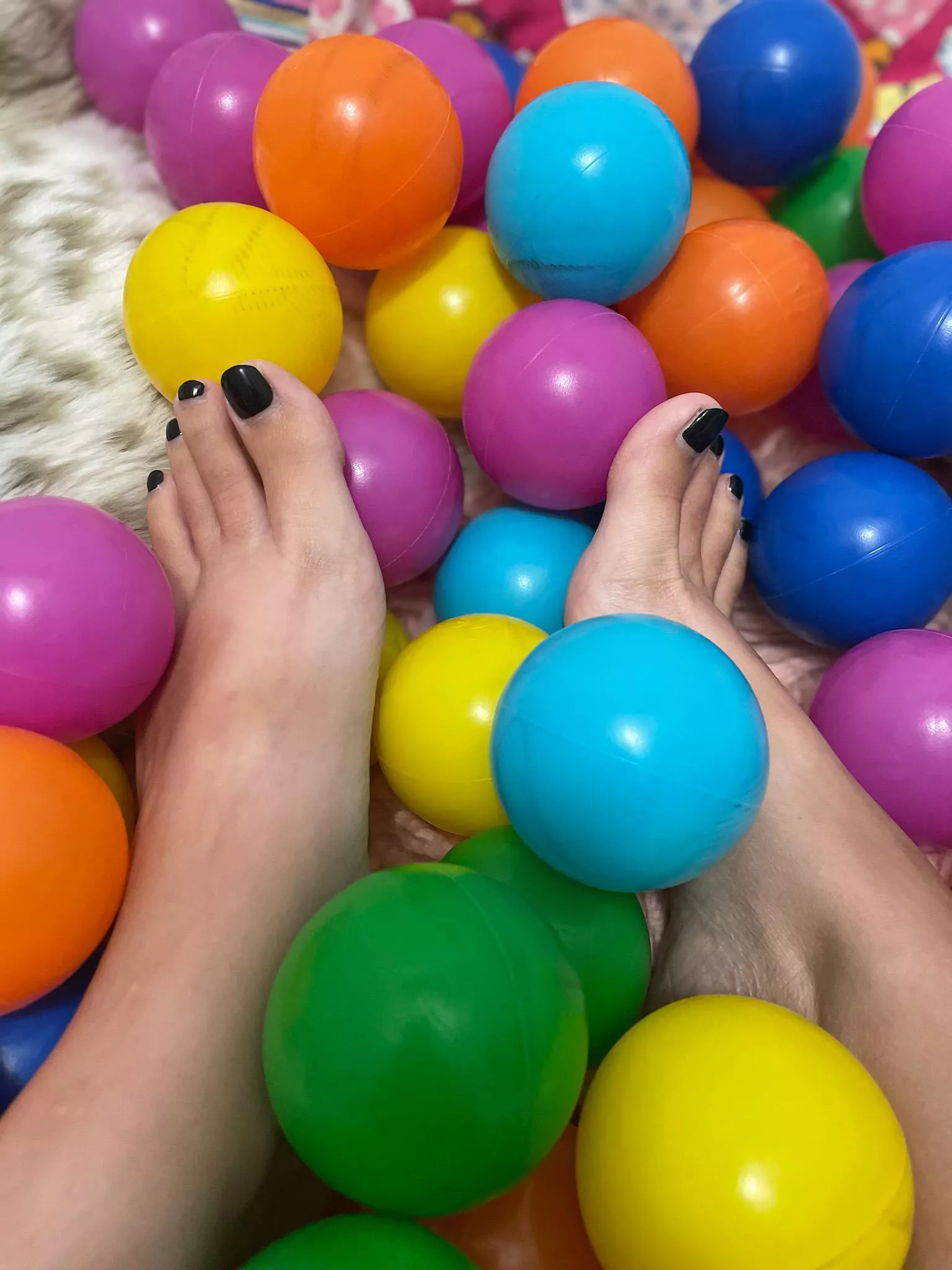 I love playing with balls 😉😋 posted by Countrygirlsammie