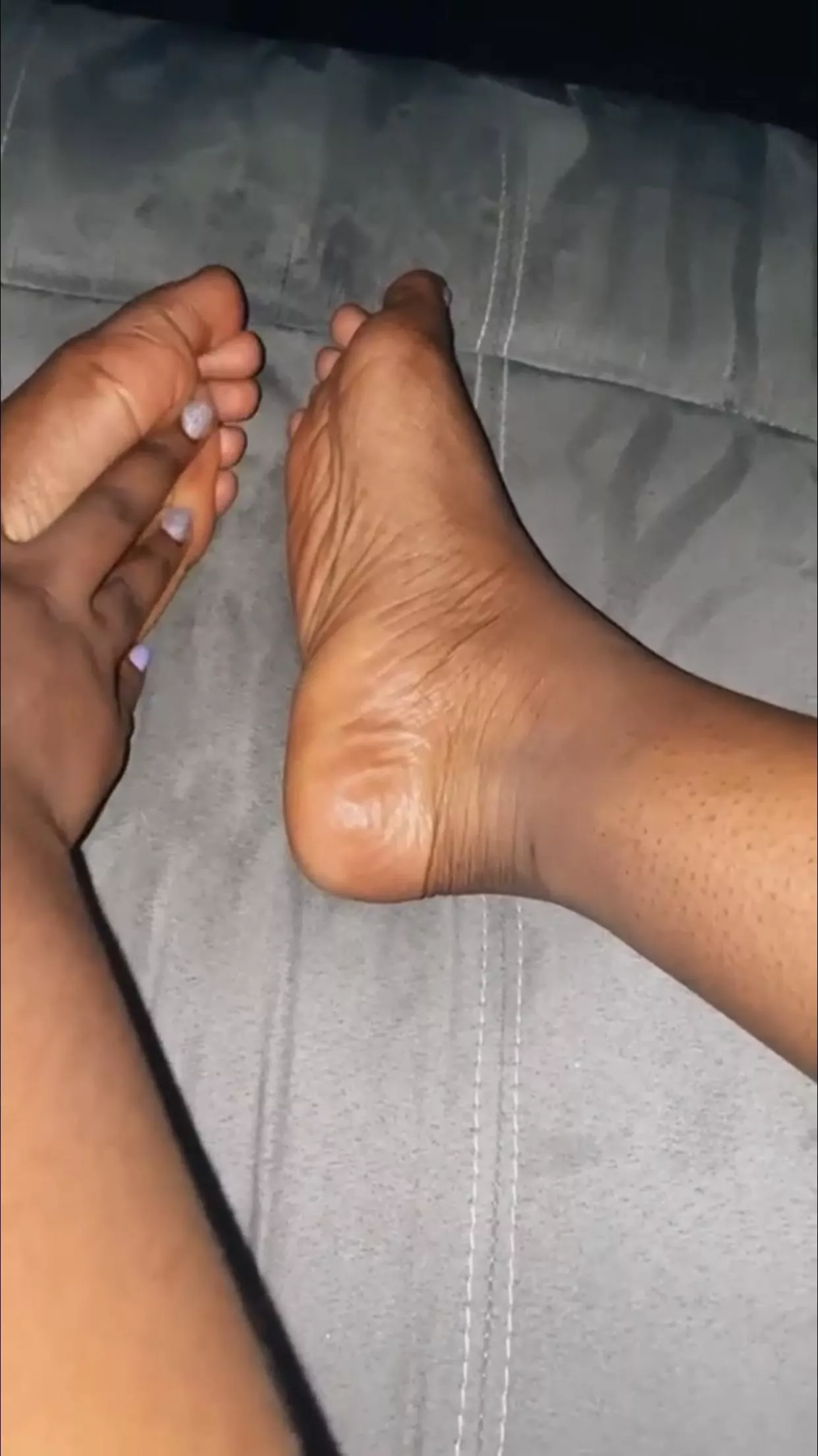 I love rubbing my soft wrinkly soles. What would you rub them with? 😉 posted by SweetFeetTootsie