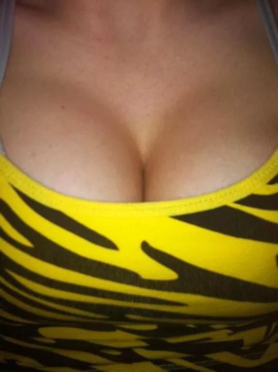 I love showing cleavage posted by BigTexasTits36C