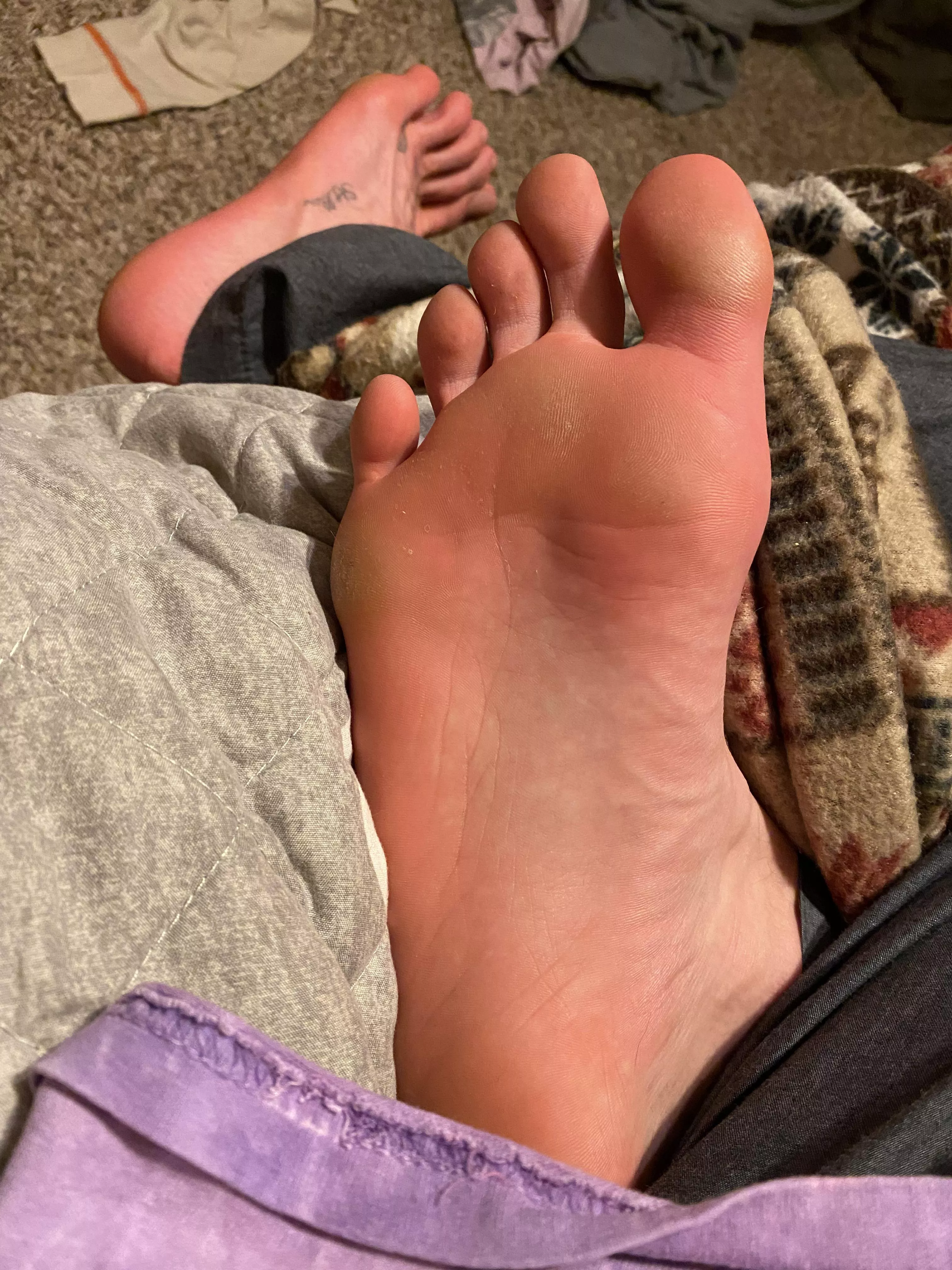 I love staying in relaxation mode while I get attention from dumb boys. posted by BlondeBoyFoot