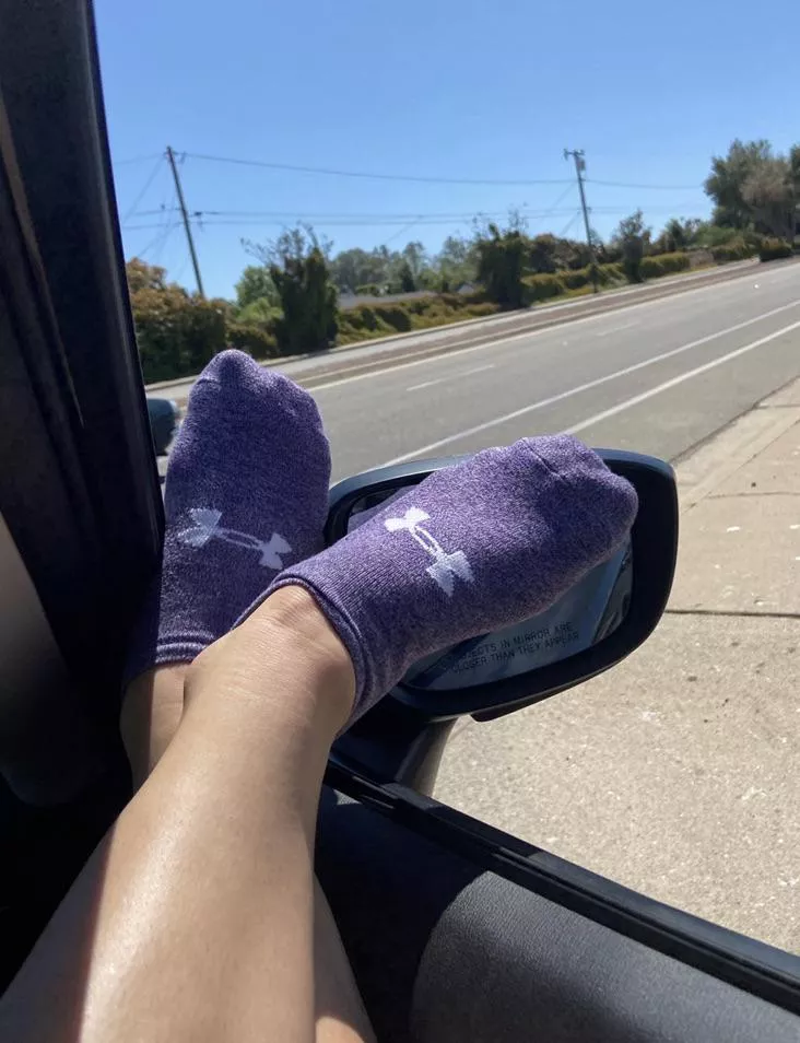 I love these ankle socks! 🥰 posted by Realistic-Olive-9974