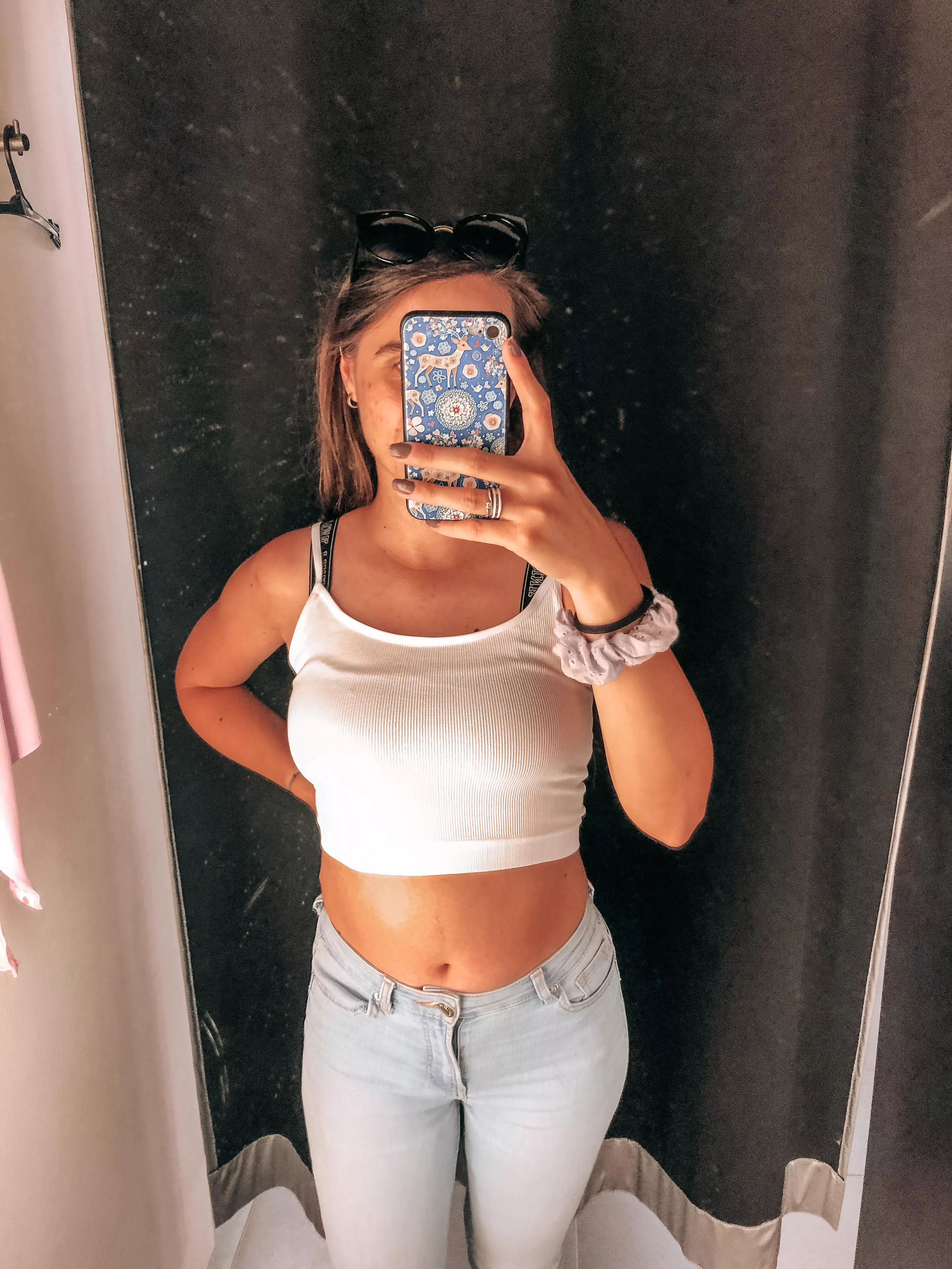 I love this croptop so much!🤗🤍😍 posted by 29vero