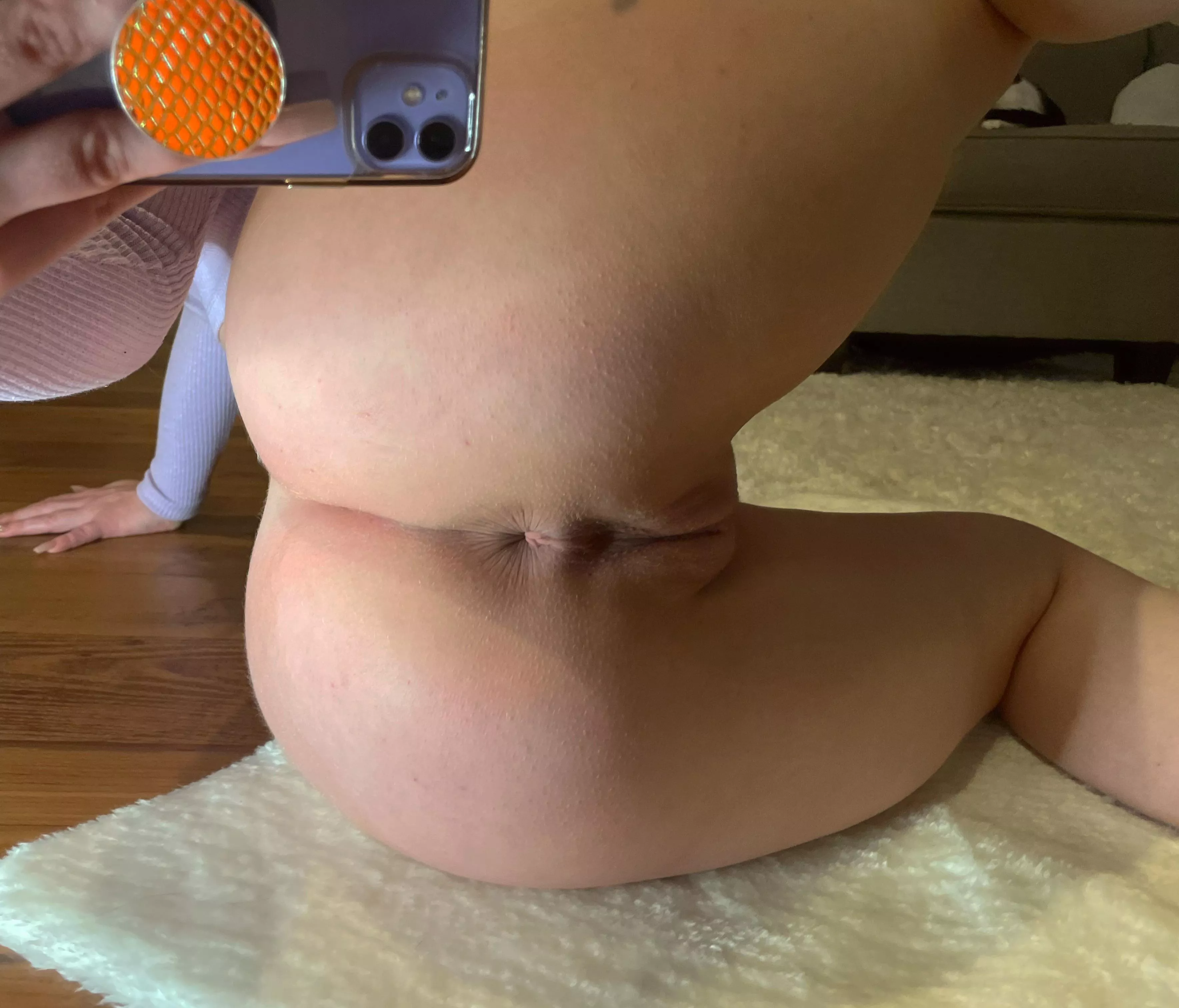 I love this position for asshole access 😊 posted by Bby_brison00