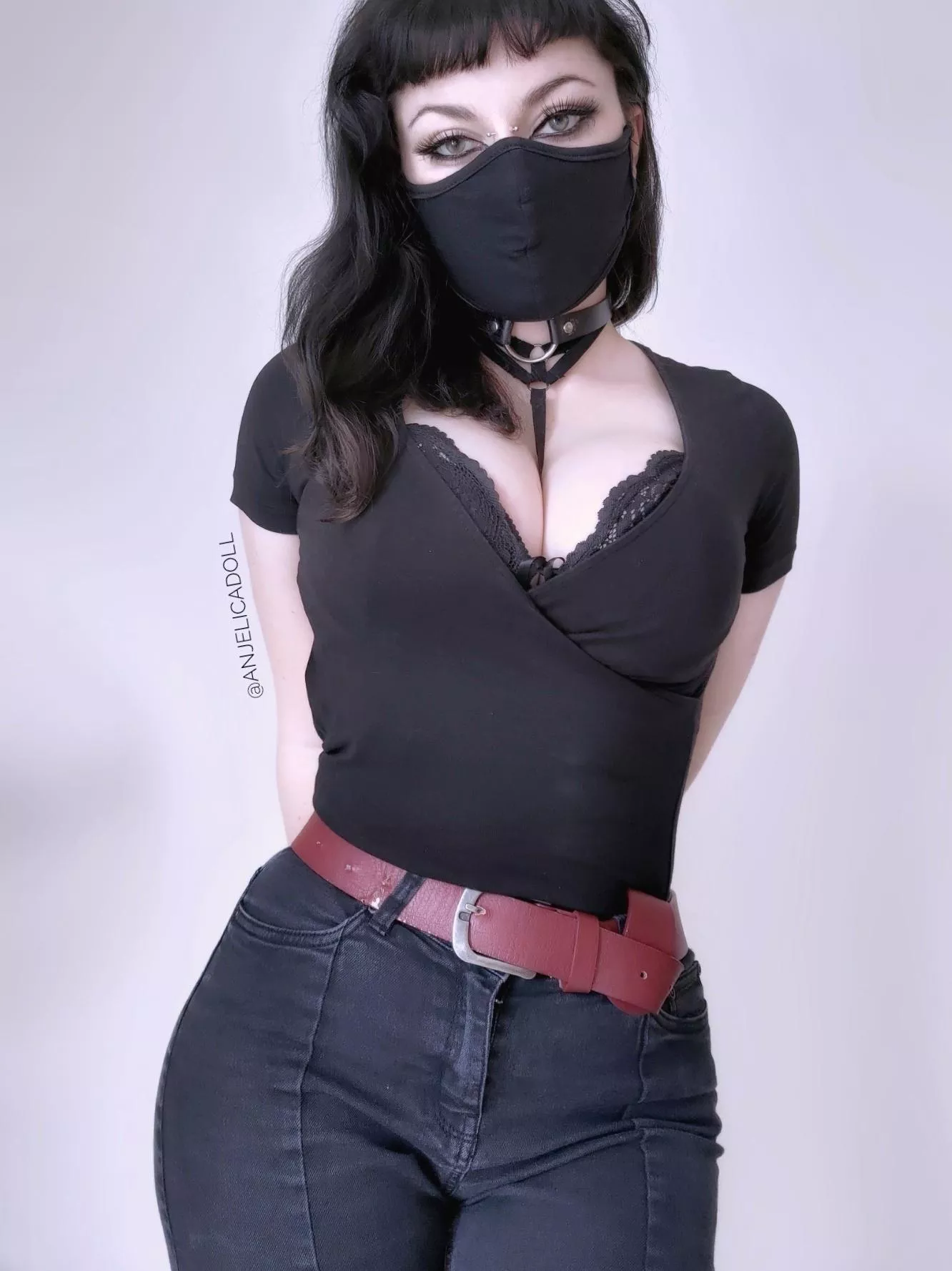 I love wearing a collar every day posted by anjelicadoll