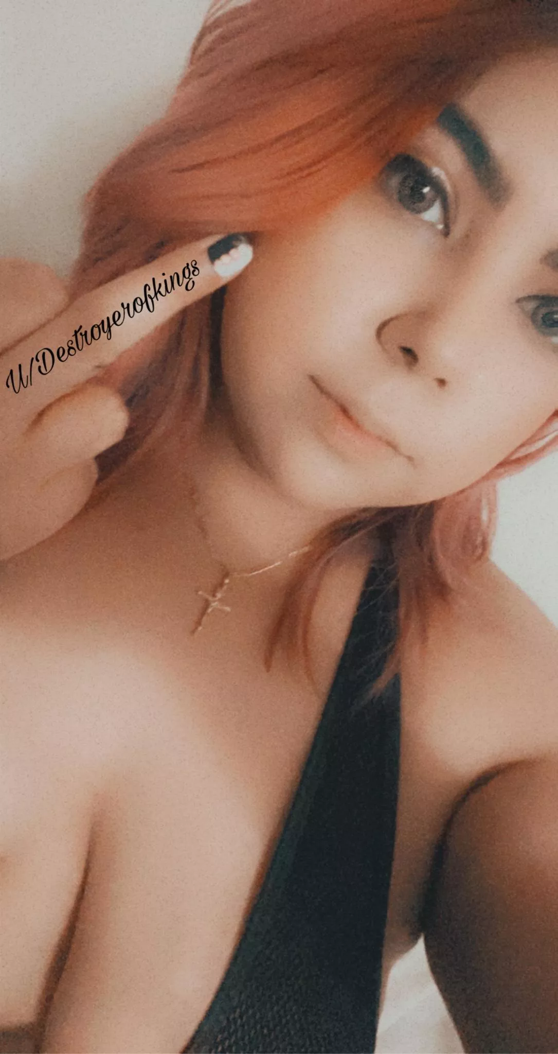 I may look like a cute princess… but I’m actually a merciless Queen 😈 [Sext][Aud][Cam][Rate][GFE] posted by destroyerofkings