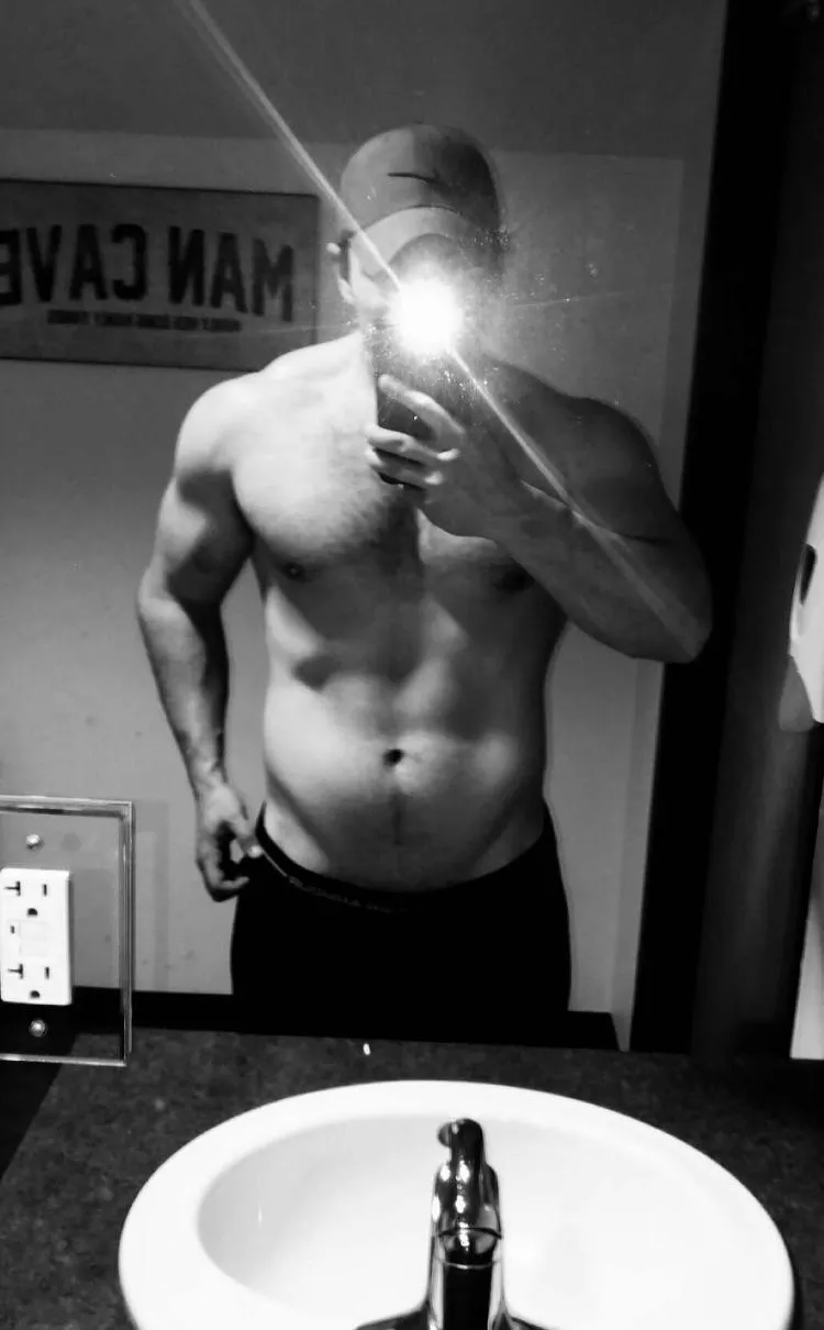 I may not have a perfect 6 pack… but at least I can grow a decent V. posted by agrey7777