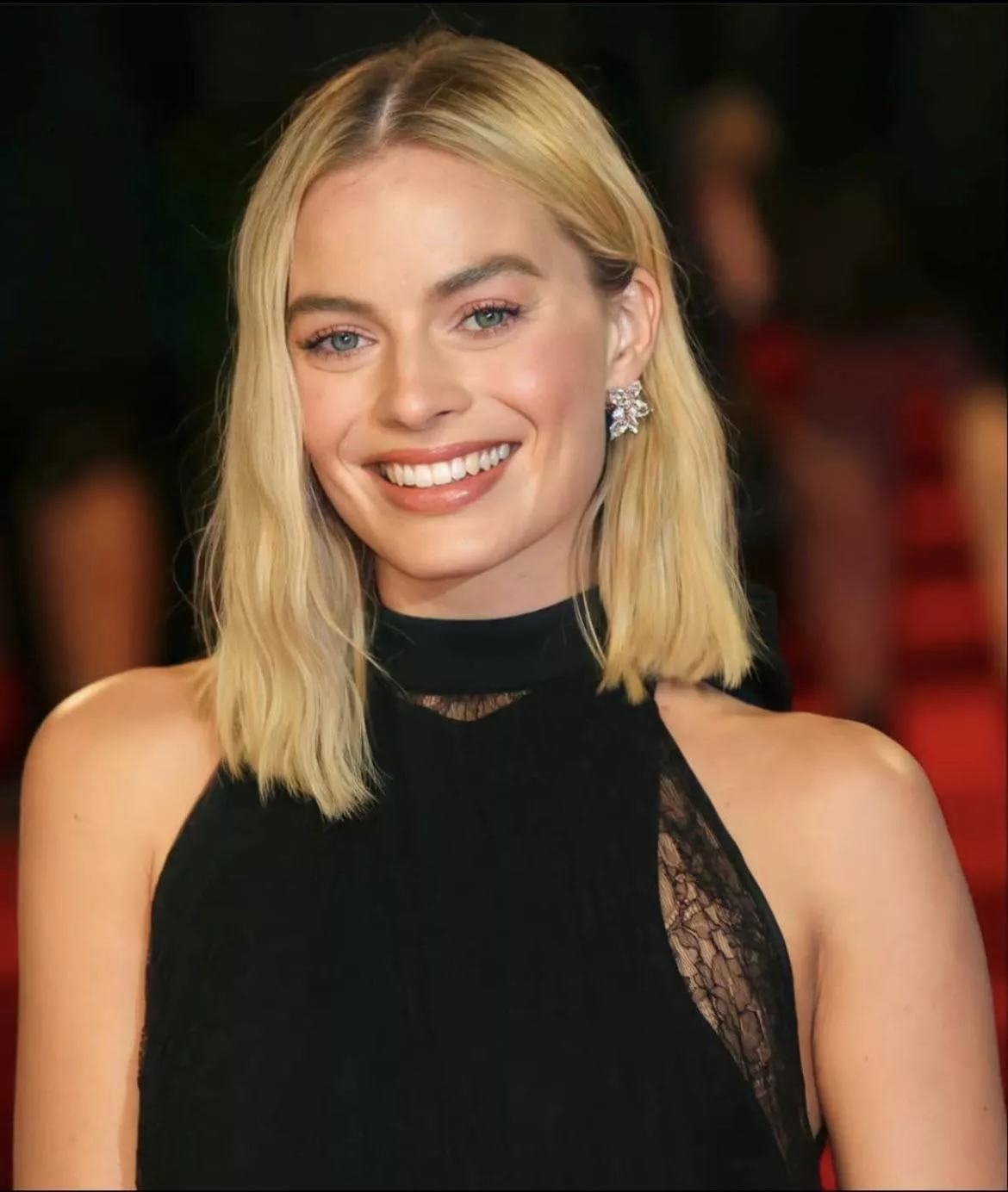 I need to be drained for Margot Robbie posted by qwertyuiop342