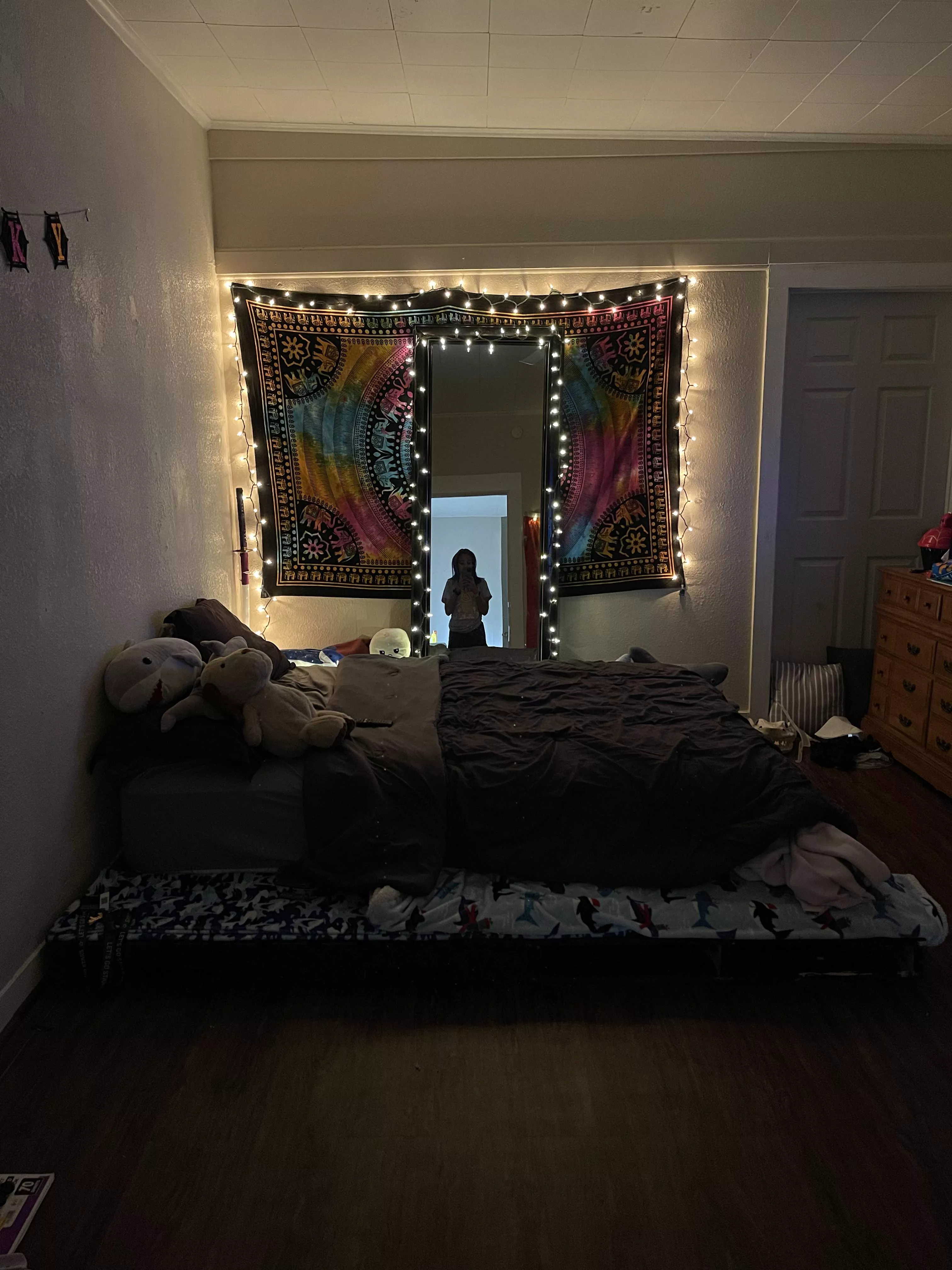 I rearranged my bedroom and cleaned up. I feel so proud of myself posted by jayyshane