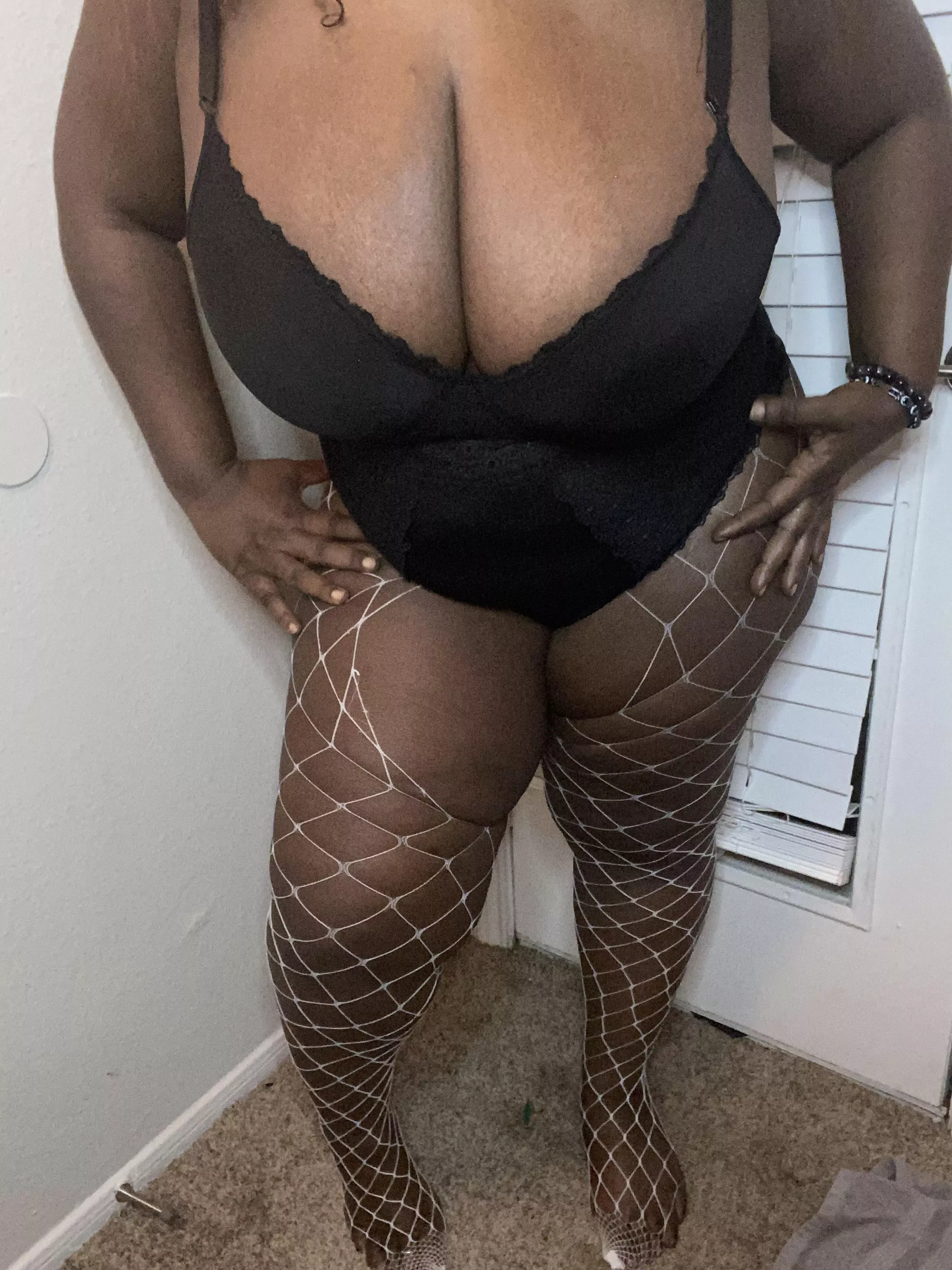 I ripped my fishnets…wanna finish ripping them off of me posted by Curvymya