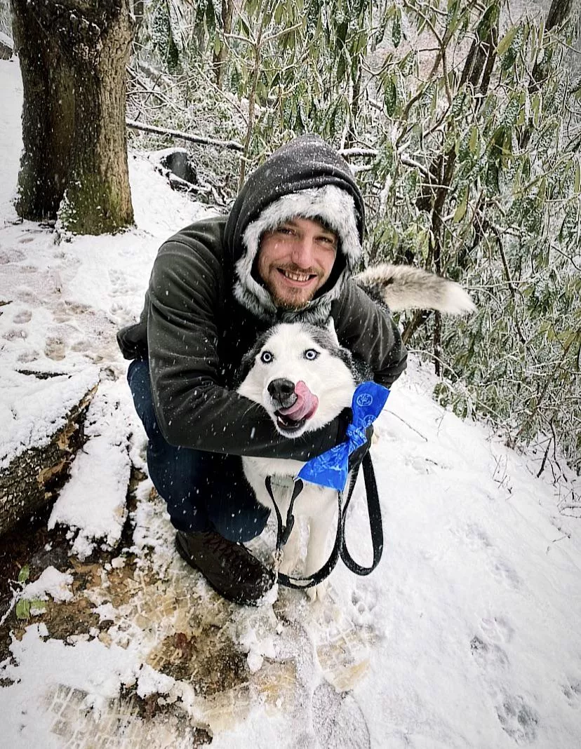 I still canâ€™t get over the amazing opportunity Cobalt had to run freely through the slow on a long hike this last weekend. Little buddy was so enthused! Watching him pick up and throw snow to then catch in his mouth and eat was so cute â„ï¸ðŸ˜ðŸº posted by Hunter_explores