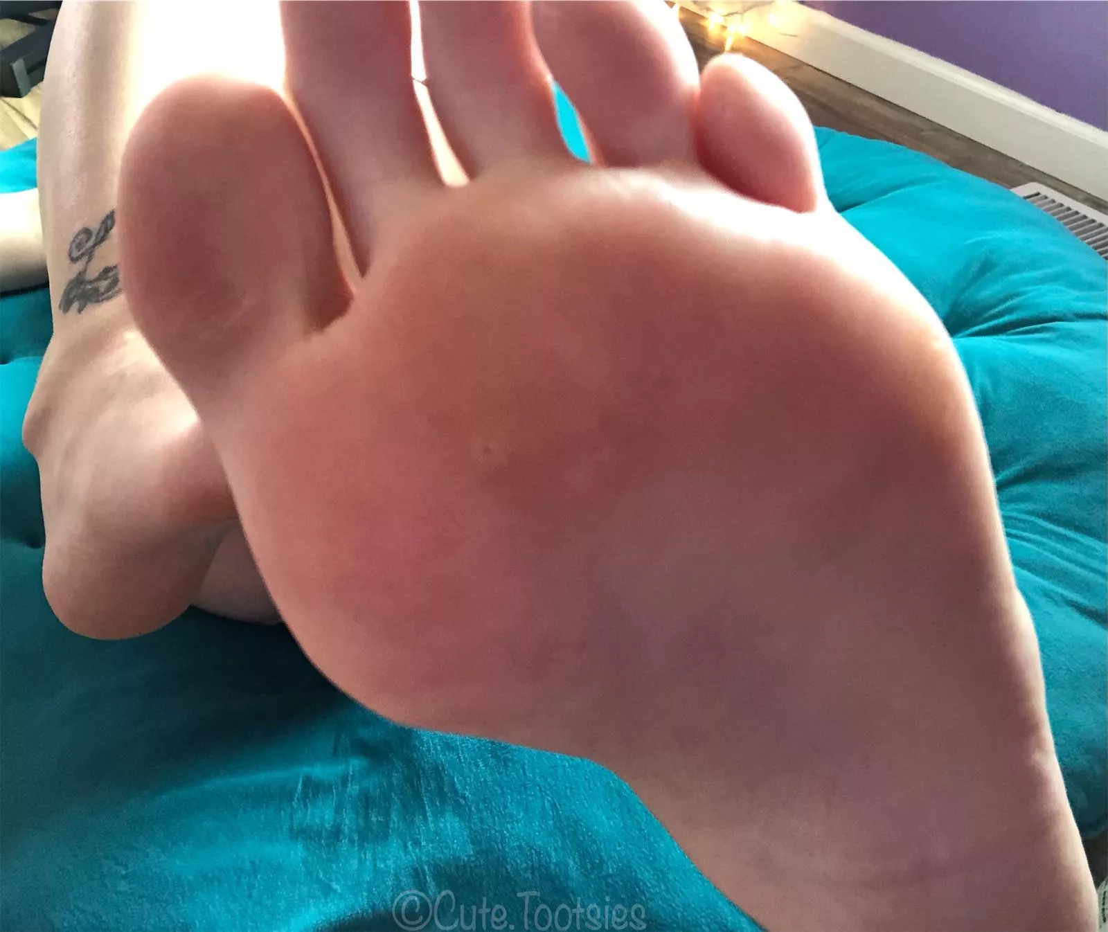 I thought you might enjoy being up close and personal, if you want more come and find me 😉 posted by CuteTootsies42