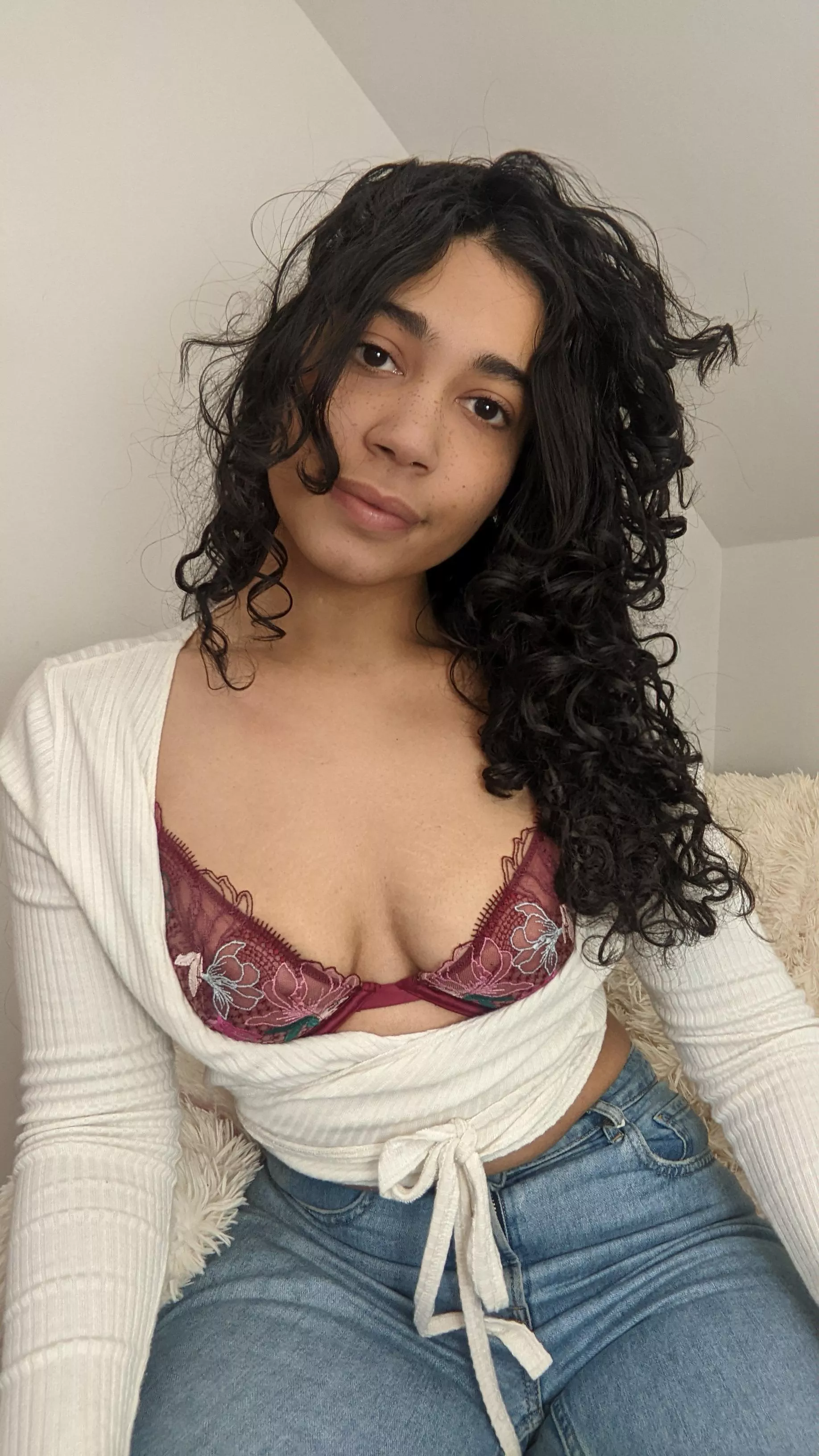 I want to show you my favorite bra! posted by TarooRooot