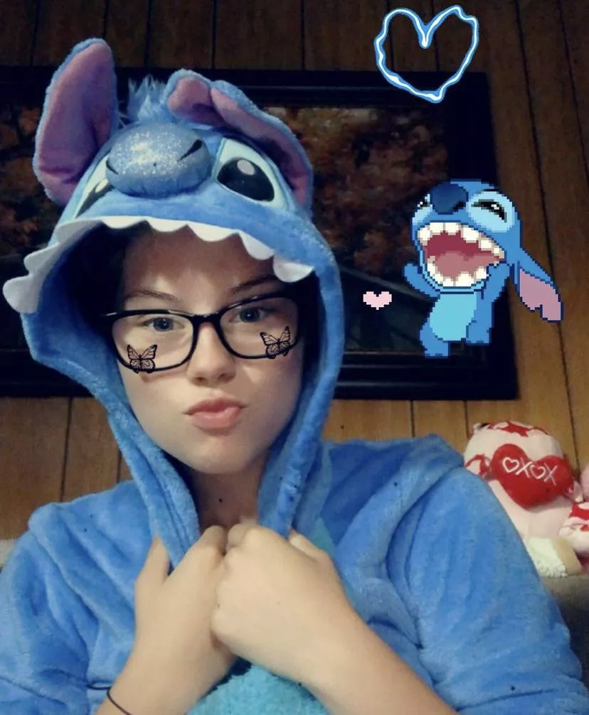 i wove stitch ðŸ¥º who wanna snuggle in my onesiee and play horsey! posted by ickycam