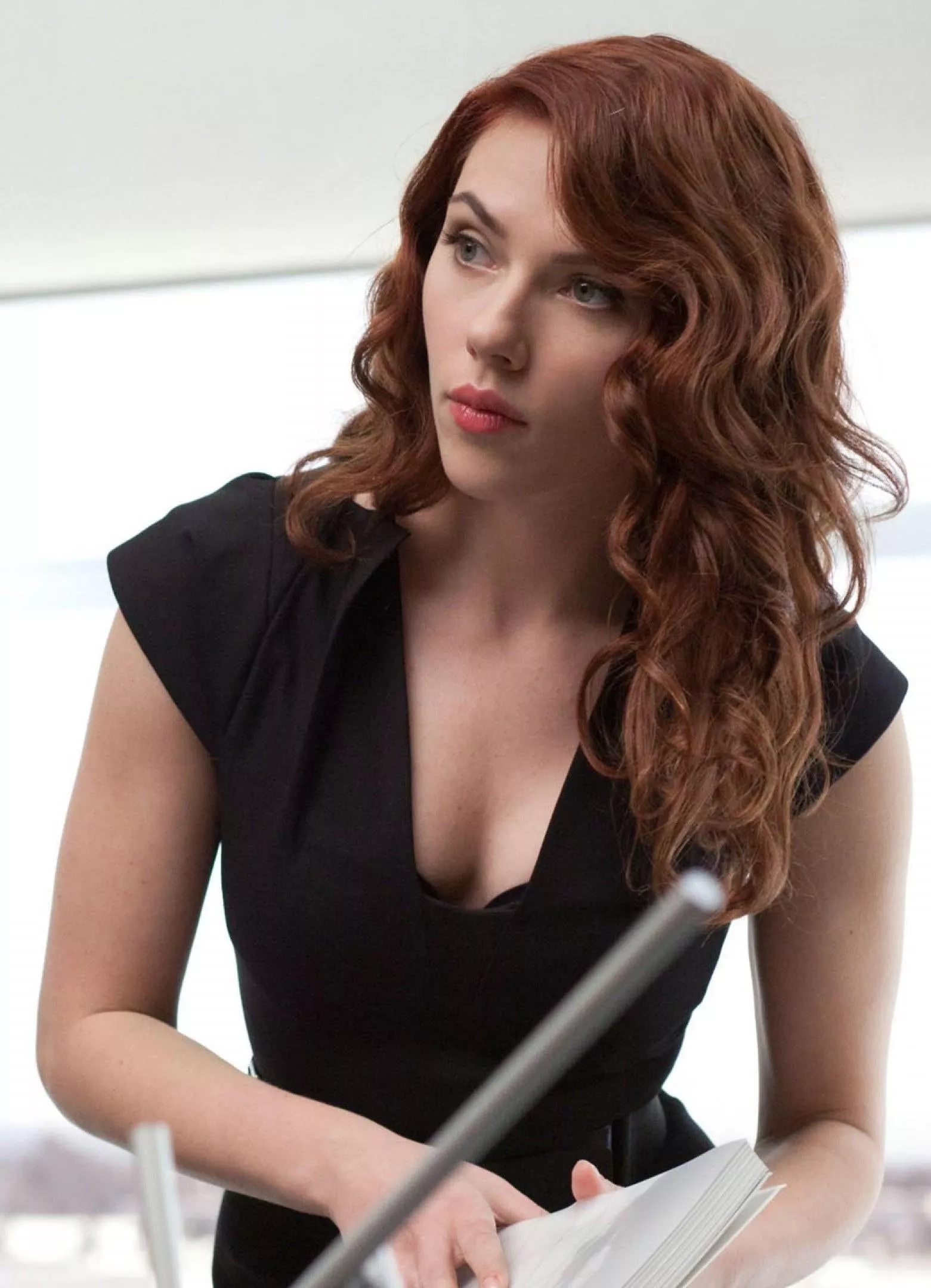 I'd be up to playing as Scarlett Johansson as a sub for someone descriptive and with a fun scene in mind posted by for_roleplays