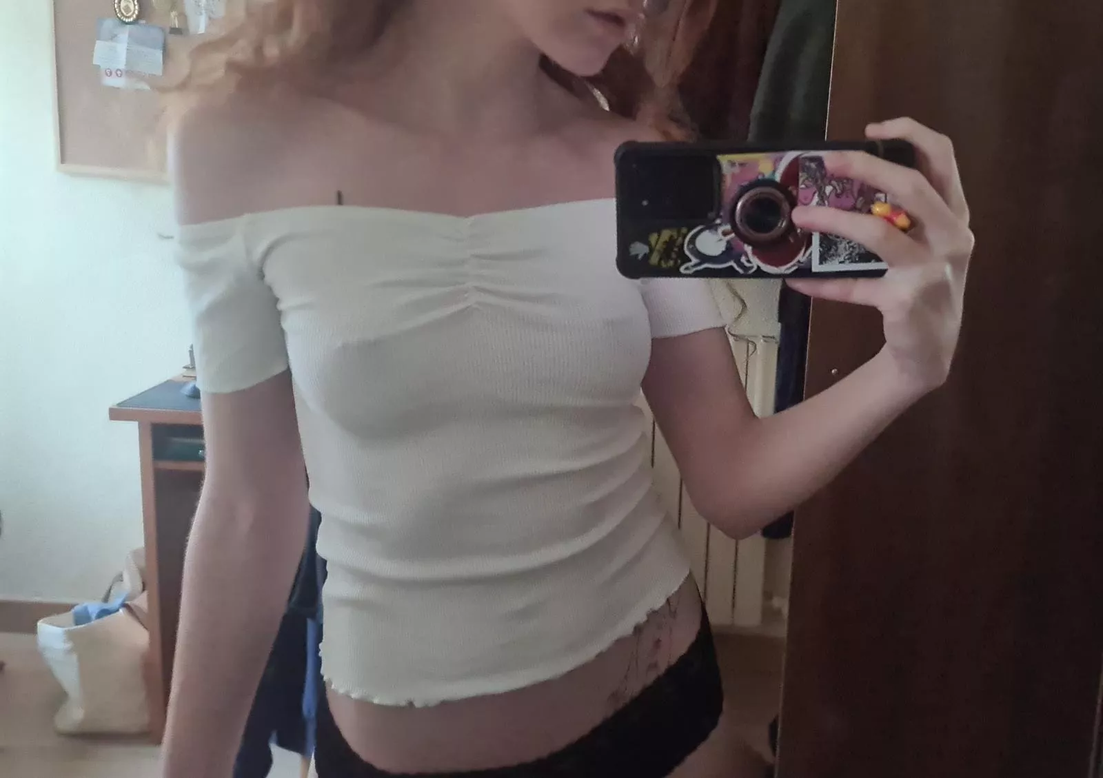 Id like to know if me, a petite redhead is welcome on this mild community [F] posted by sluttytinyginger