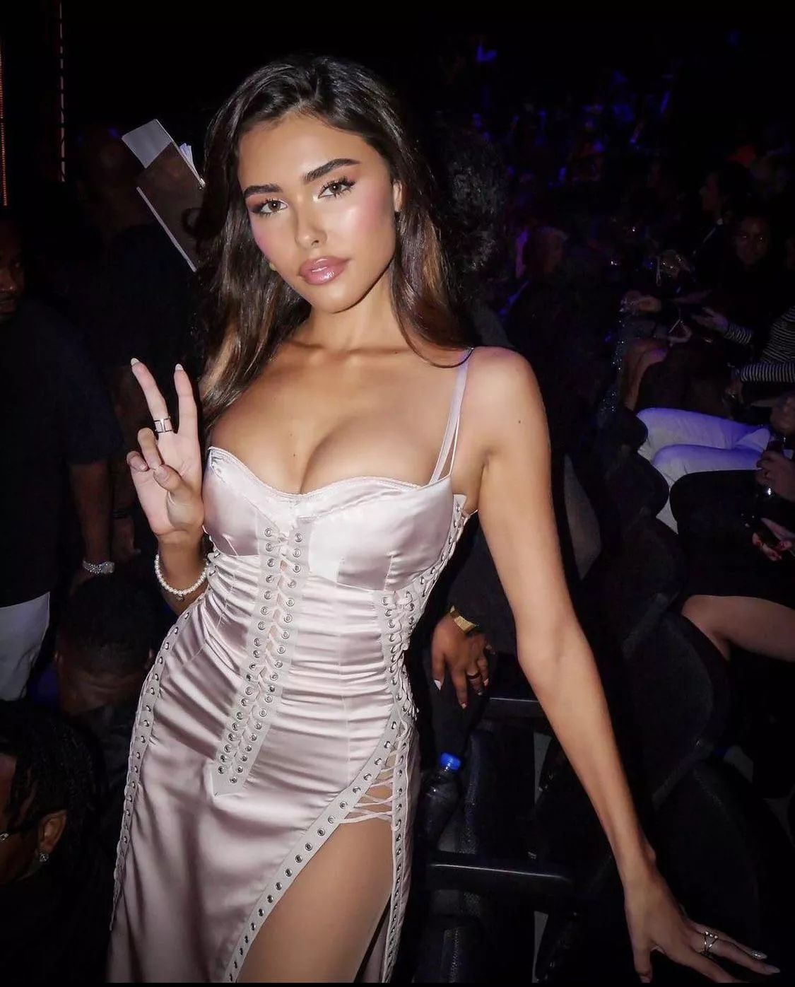 I'd love to worship goddess Madison Beer posted by ek_59