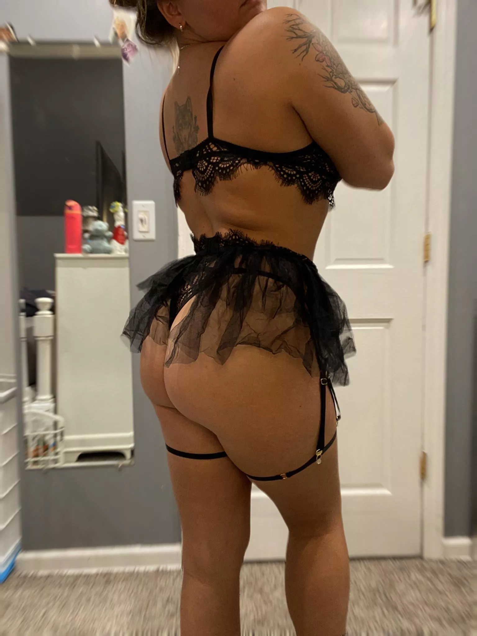 If she wear a lingerie tutuâ€¦. She a freakðŸ˜ˆ posted by marciemischief