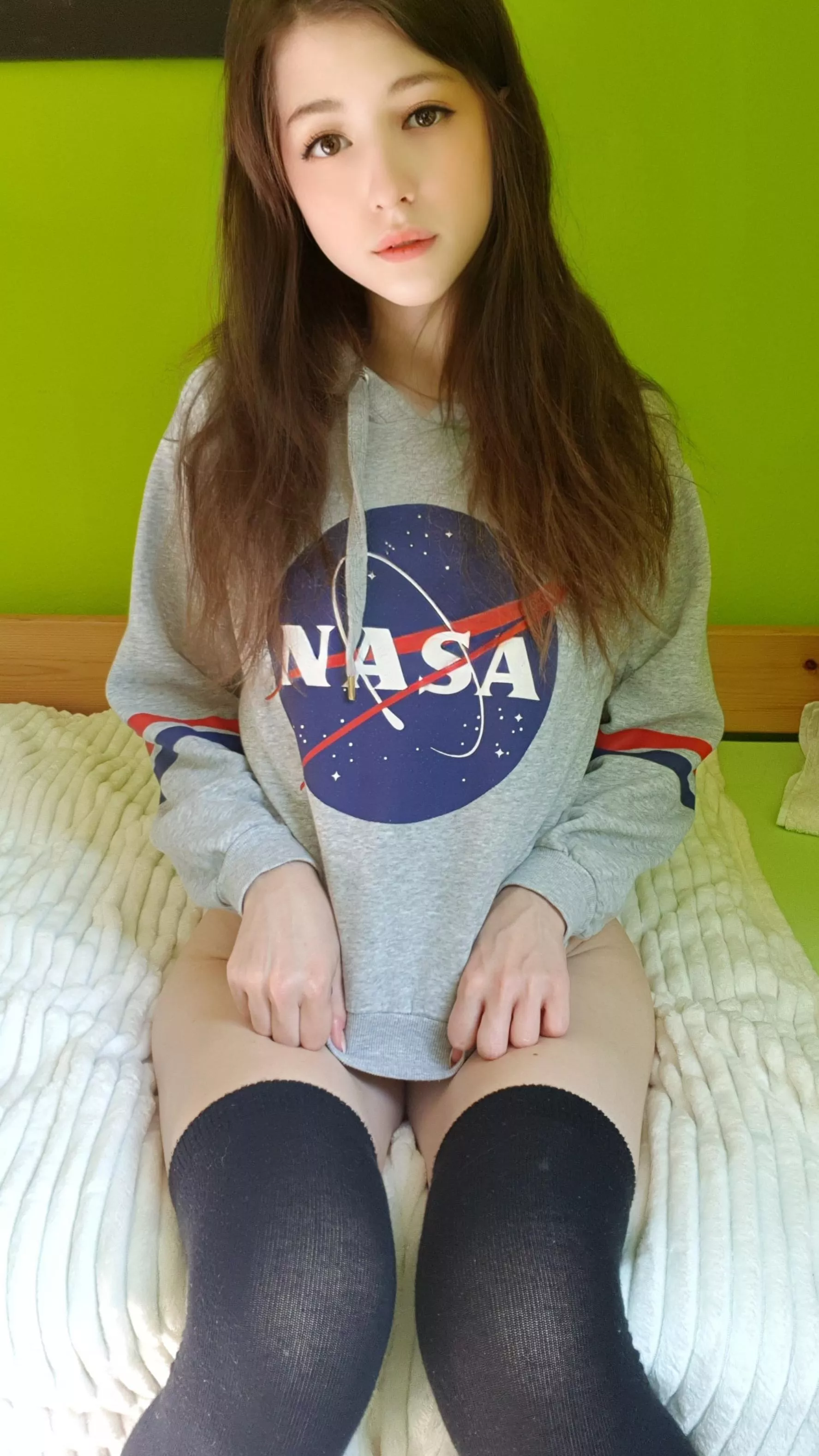 If you could visit any planet which would you chose? [F] posted by AryaPumpkin